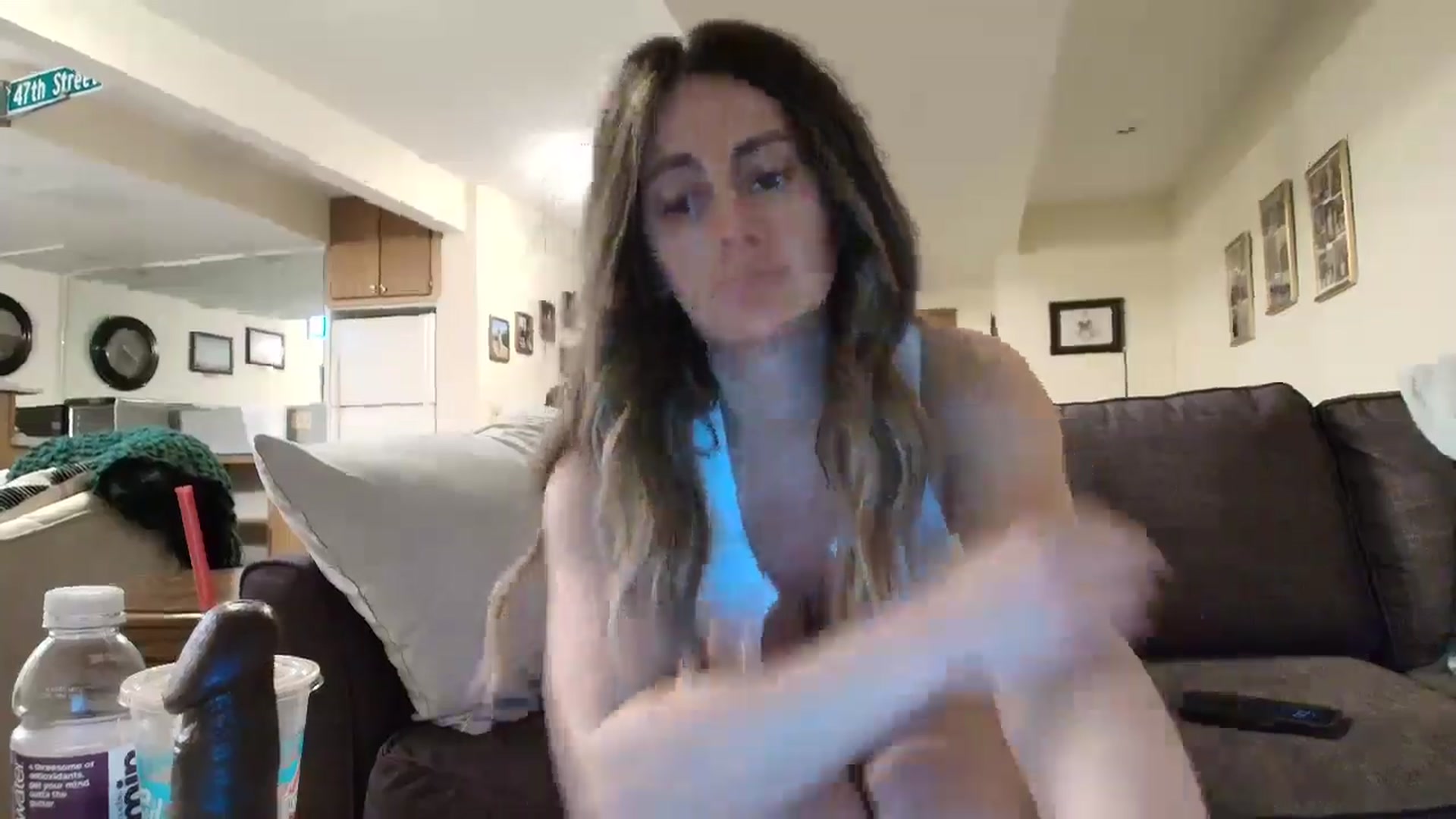 Gallery image thumbnail from Annacakes95's myfreecams stream on, 05/30/2025, 19:29 image 6 of 20