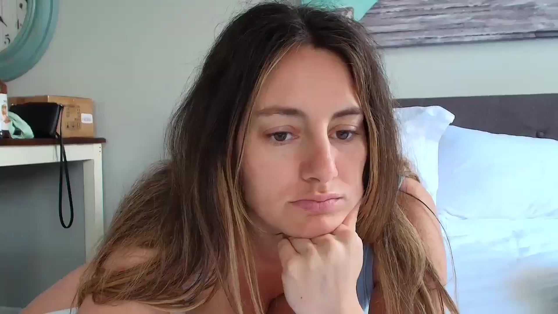 Gallery image thumbnail from Annacakes95's myfreecams stream on, 06/10/2025, 20:22 image 3 of 20