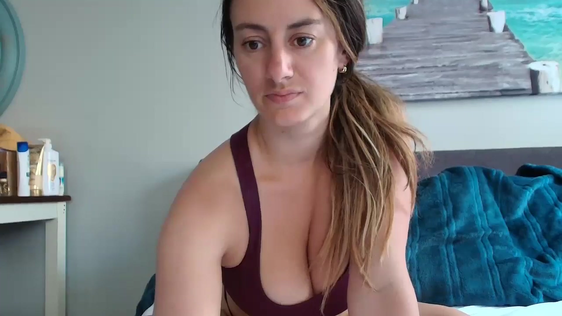 Gallery image thumbnail from Annacakes95's myfreecams stream on, 06/11/2025, 21:19 image 9 of 20