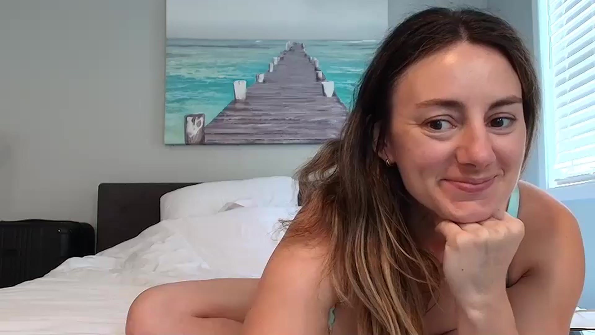 Gallery image thumbnail from Annacakes95's myfreecams stream on, 06/18/2025, 16:51 image 18 of 20