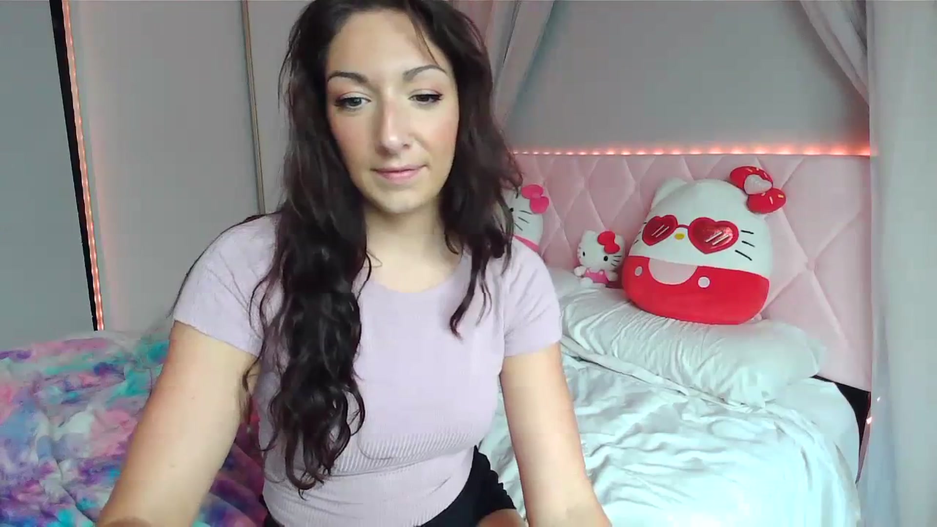 Gallery image thumbnail from Annafaux96's myfreecams stream on, 09/17/2023, 20:55 image 16 of 20