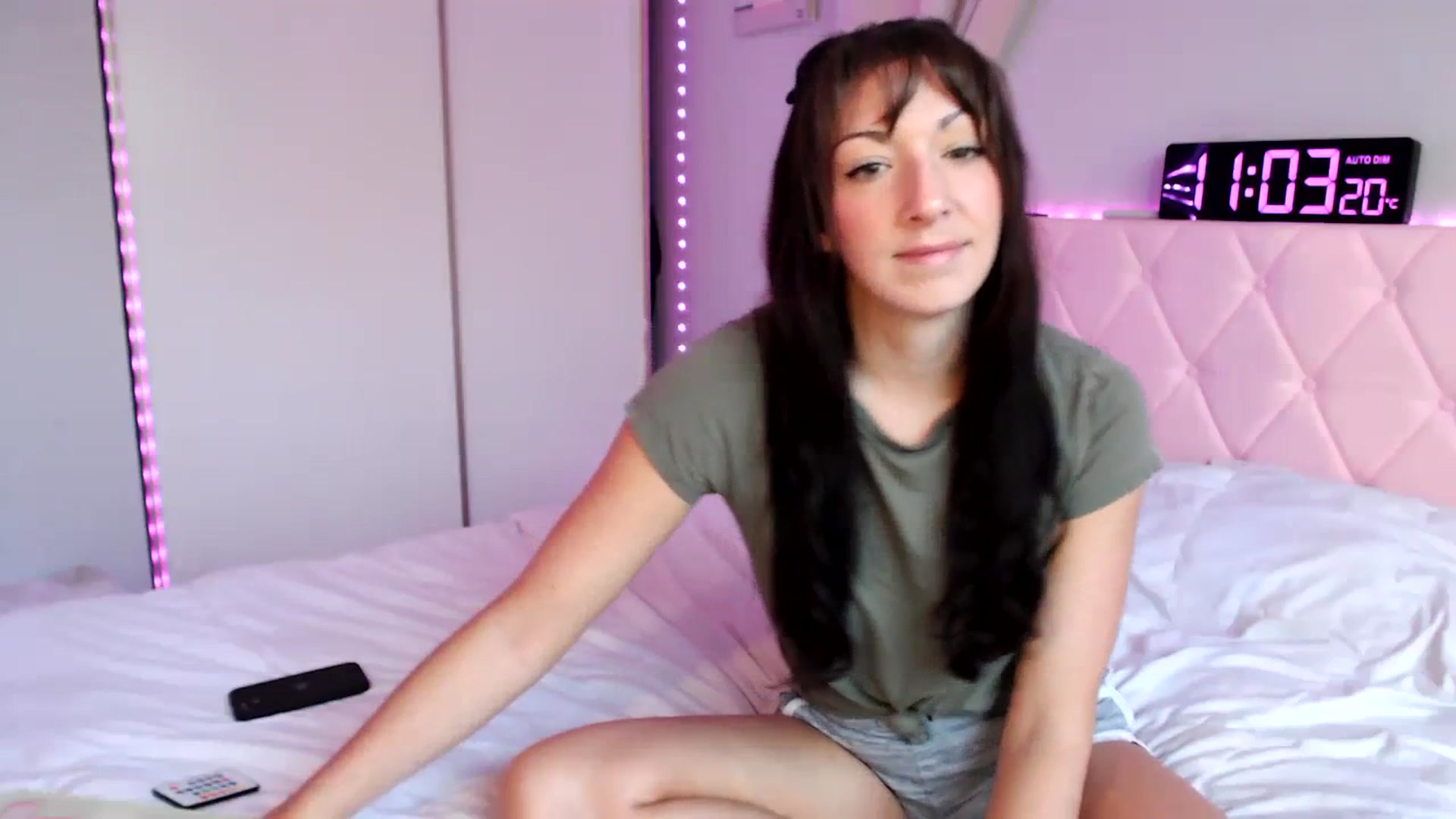 Gallery image thumbnail from Annafaux96's myfreecams stream on, 11/19/2023, 16:45 image 6 of 20