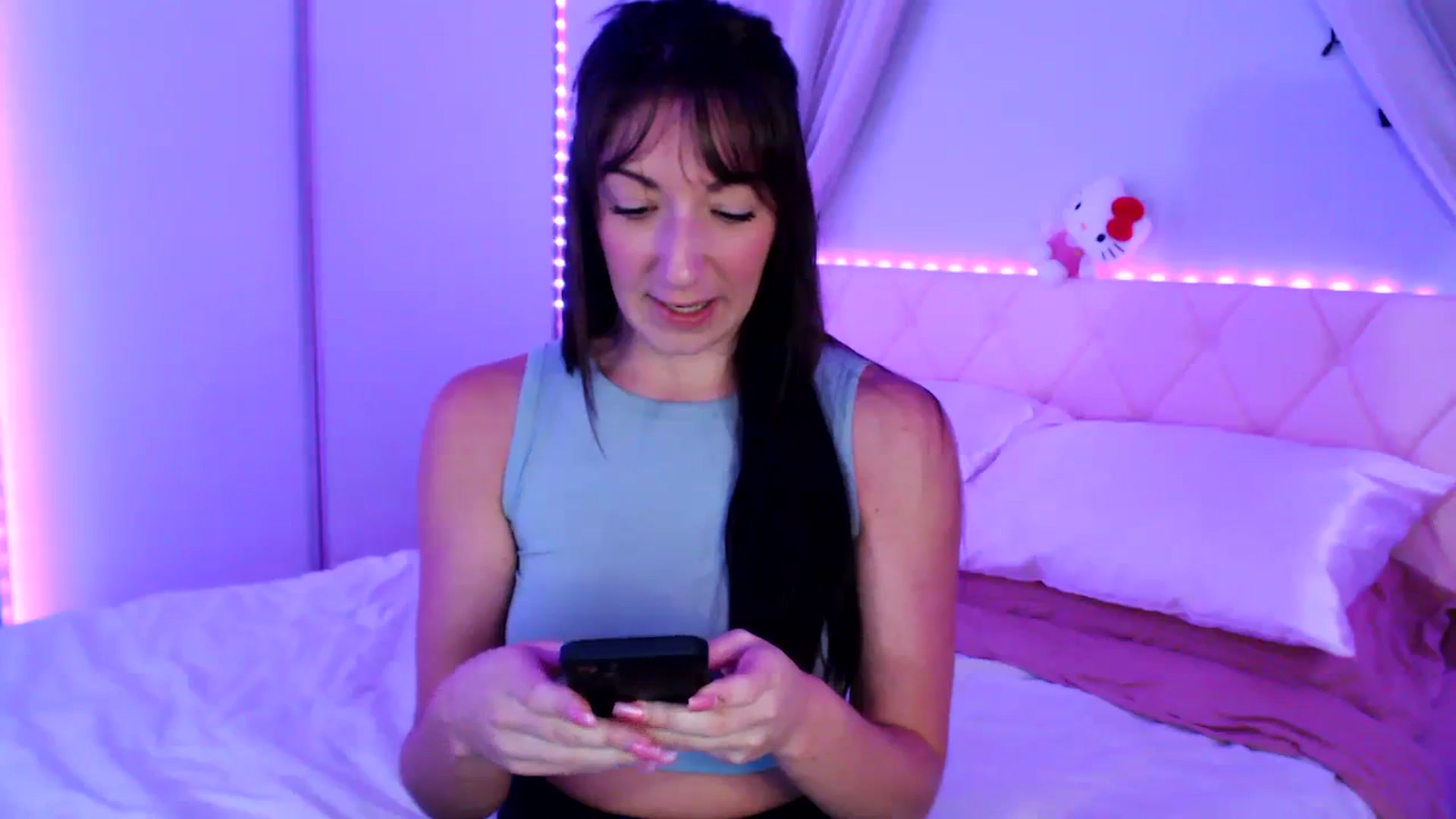 Gallery image thumbnail from Annafaux96's myfreecams stream on, 12/09/2023, 03:01 image 3 of 20