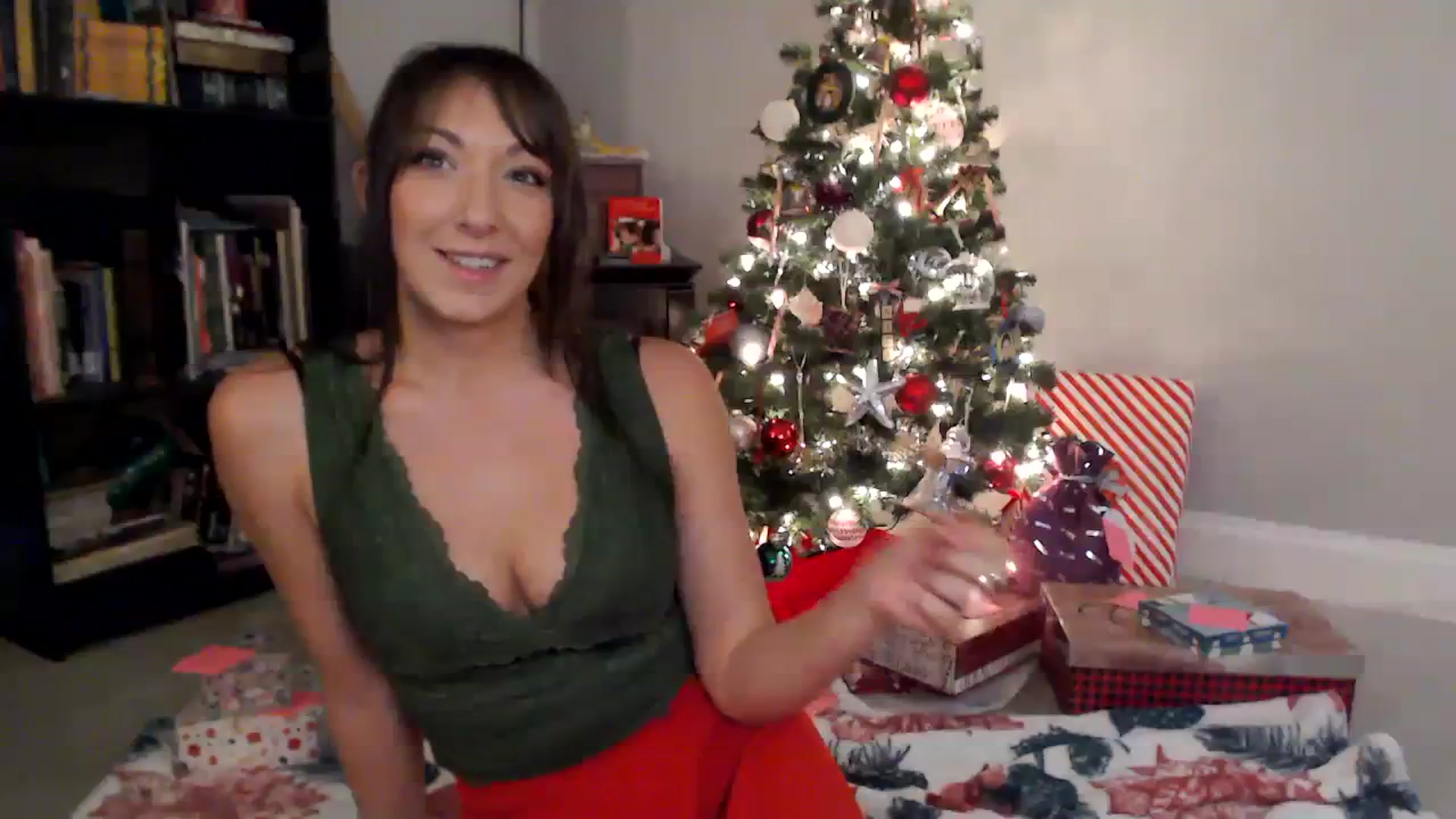 Gallery image thumbnail from Annafaux96's myfreecams stream on, 12/16/2023, 01:08 image 18 of 20
