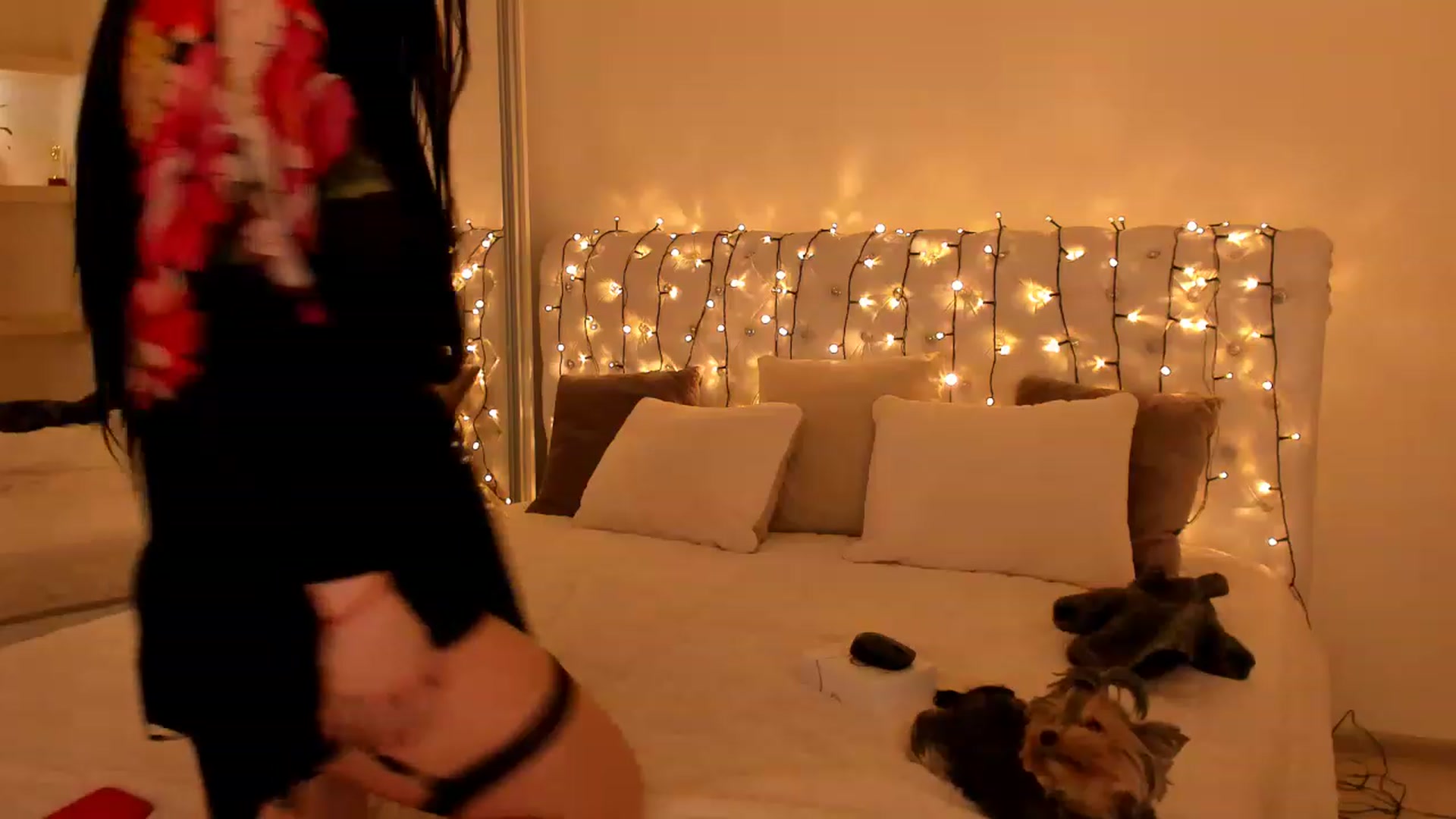 Gallery image thumbnail from Annalils's myfreecams stream on, 01/21/2023, 09:44 image 17 of 20