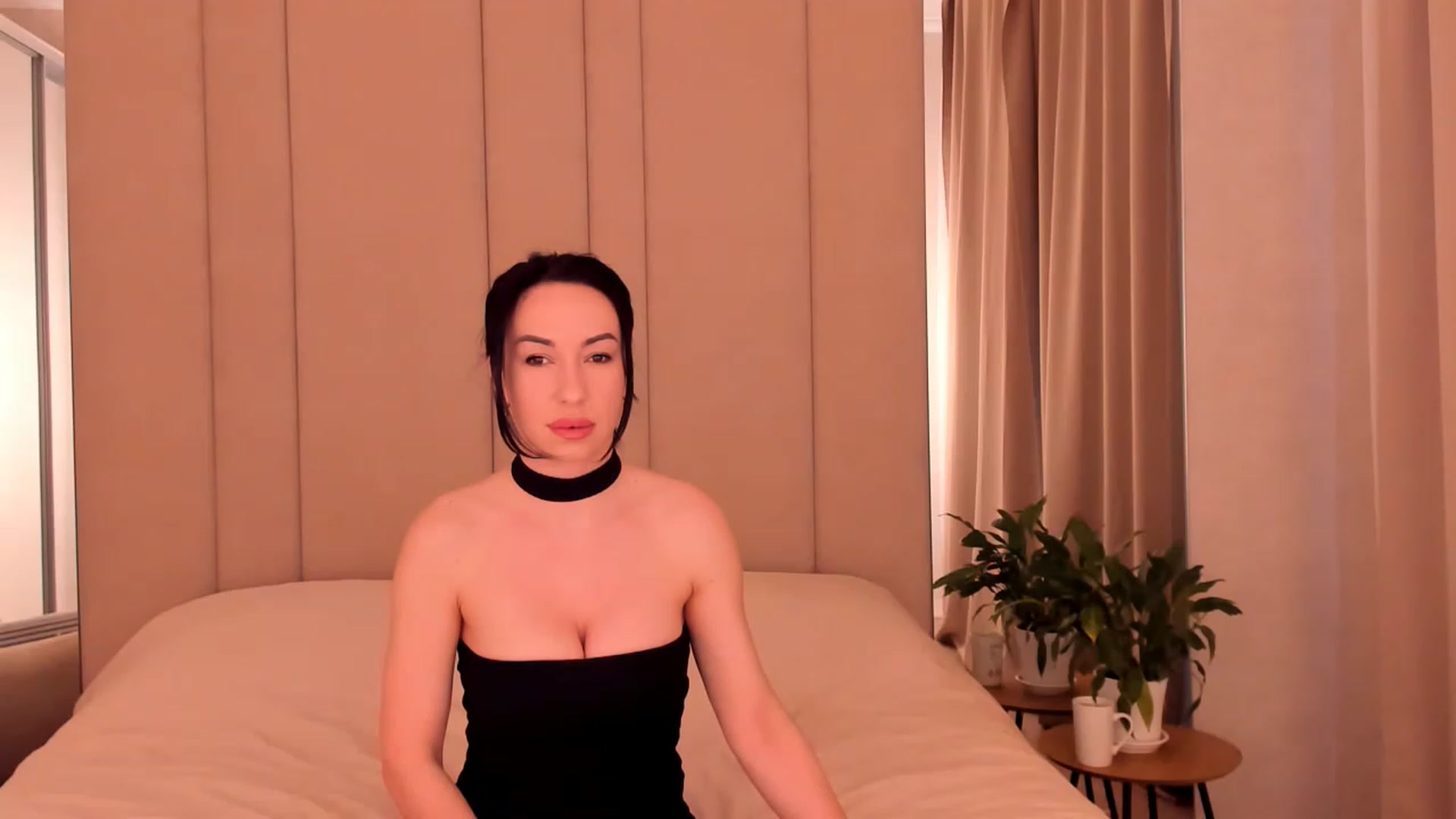 Gallery image thumbnail from Annalils's myfreecams stream on, 03/31/2023, 05:41 image 9 of 20