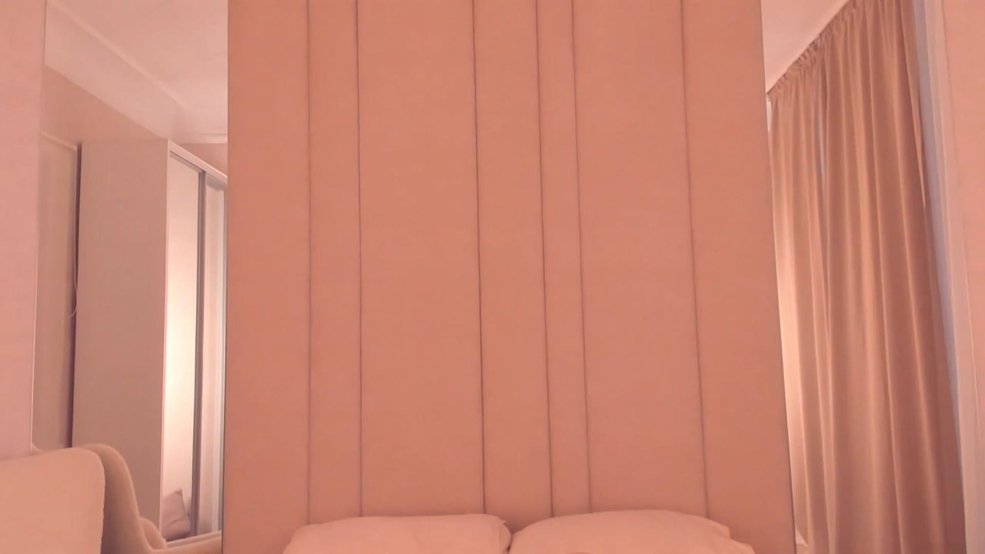 Gallery image thumbnail from Annalils's myfreecams stream on, 04/09/2023, 06:32 image 14 of 20