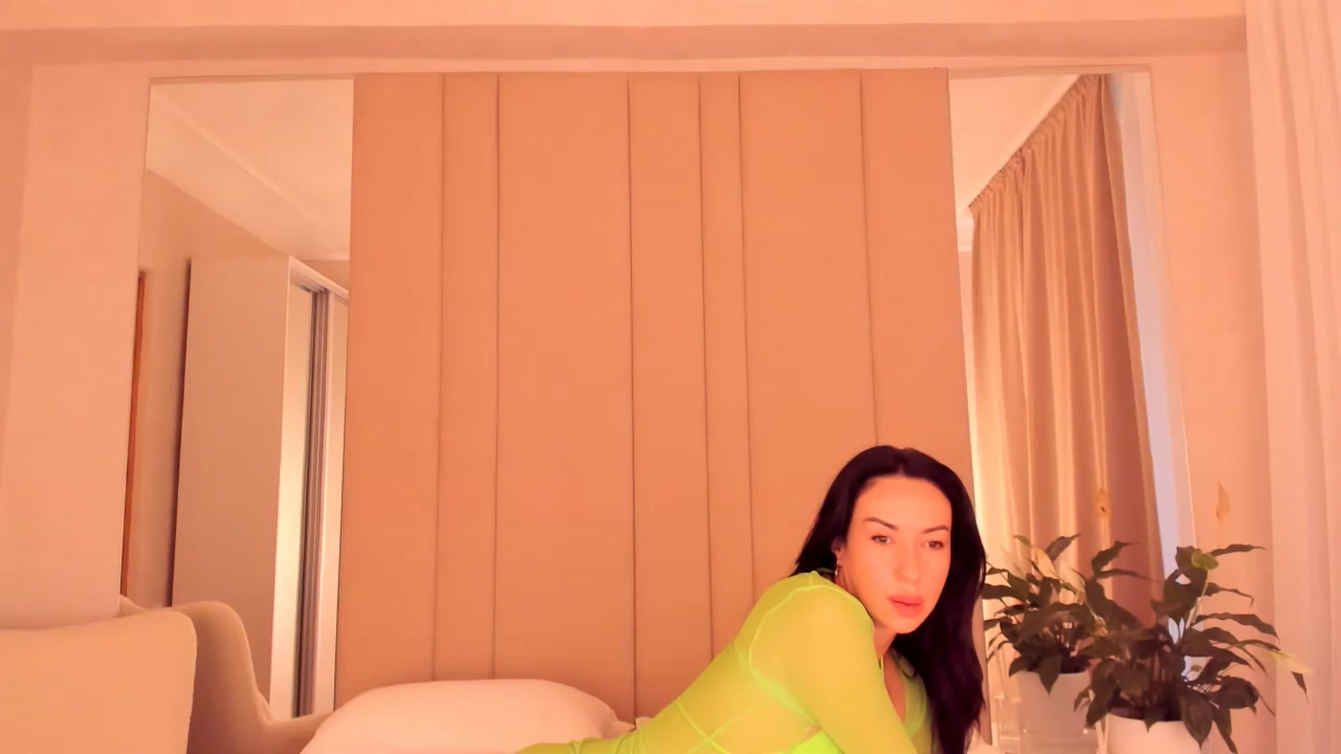 Gallery image thumbnail from Annalils's myfreecams stream on, 06/23/2023, 06:03 image 14 of 20