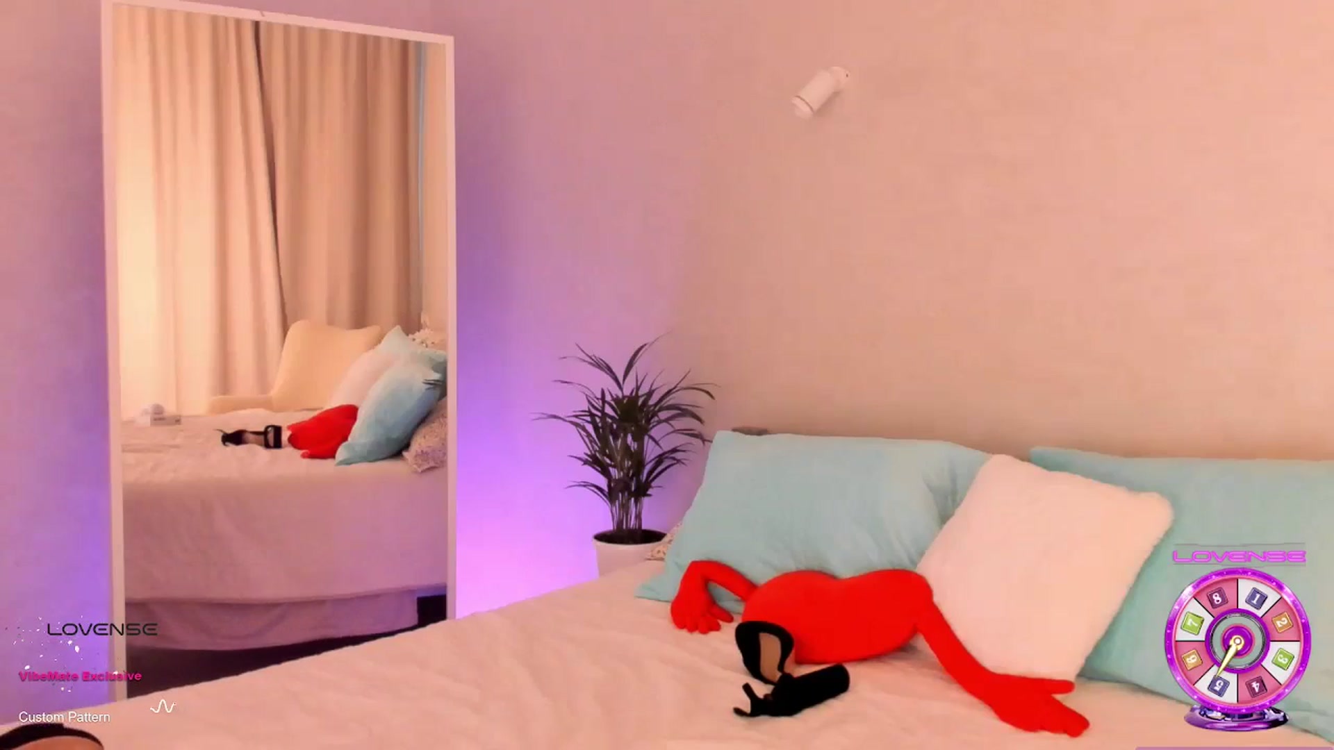 Gallery image thumbnail from Annalils's myfreecams stream on, 02/14/2024, 11:04 image 6 of 20