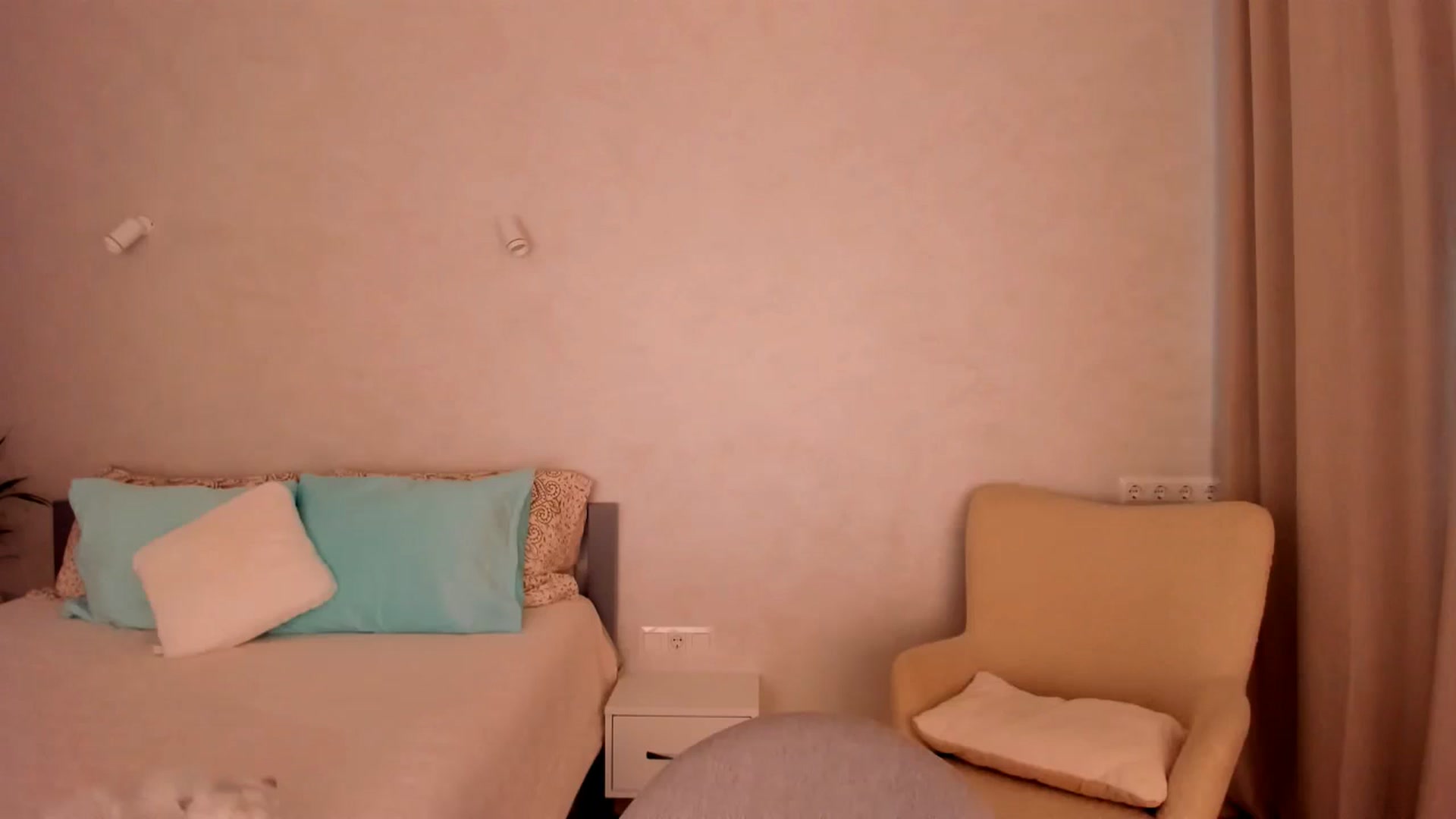 Gallery image thumbnail from Annalils's myfreecams stream on, 03/02/2024, 09:57 image 6 of 20