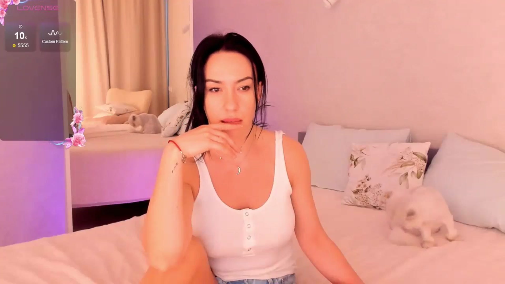 Gallery image thumbnail from Annalils's myfreecams stream on, 04/26/2024, 10:53 image 12 of 20