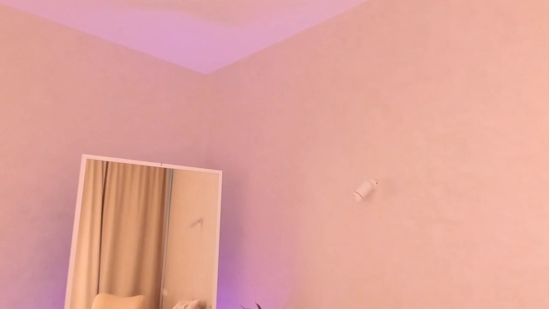 Gallery image thumbnail from Annalils's myfreecams stream on, 05/13/2024, 05:55 image 16 of 20