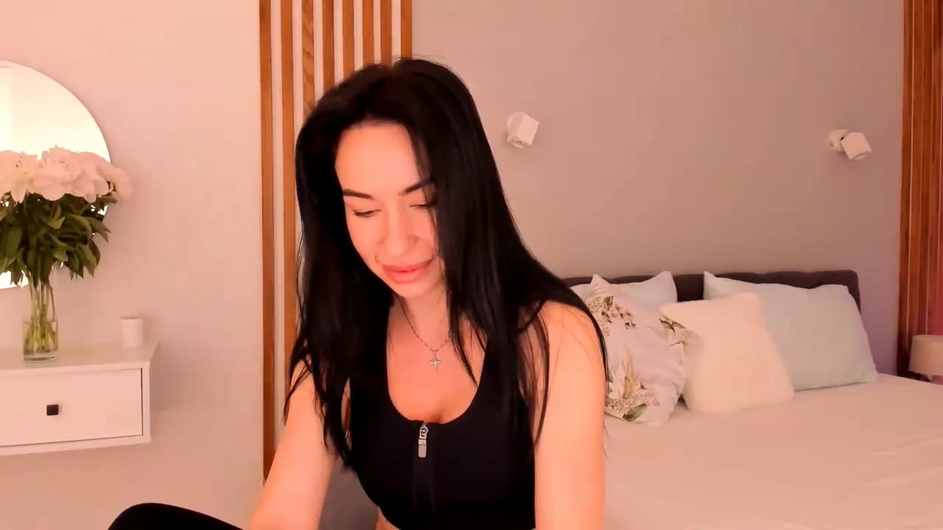 Gallery image thumbnail from Annalils's myfreecams stream on, 05/20/2024, 05:06 image 14 of 20