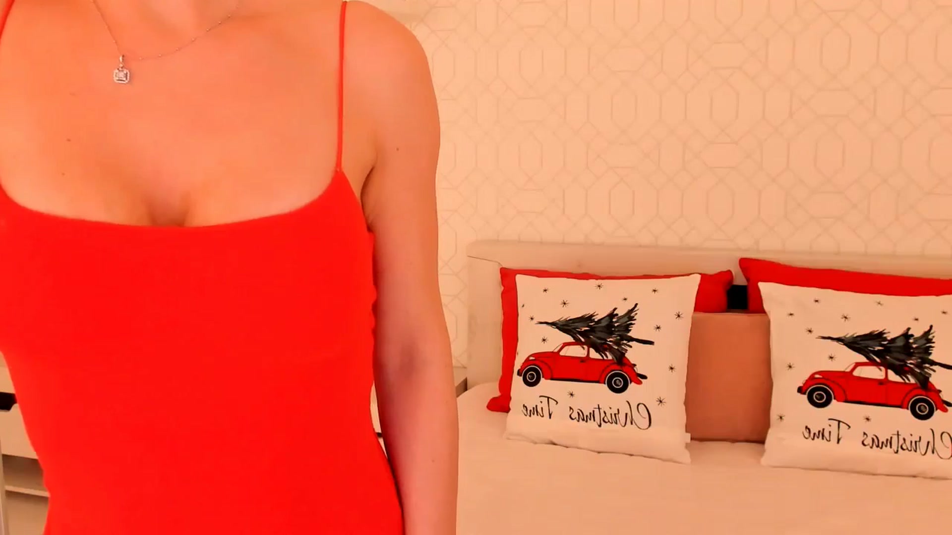 Gallery image thumbnail from Annalils's myfreecams stream on, 12/23/2024, 07:43 image 10 of 20