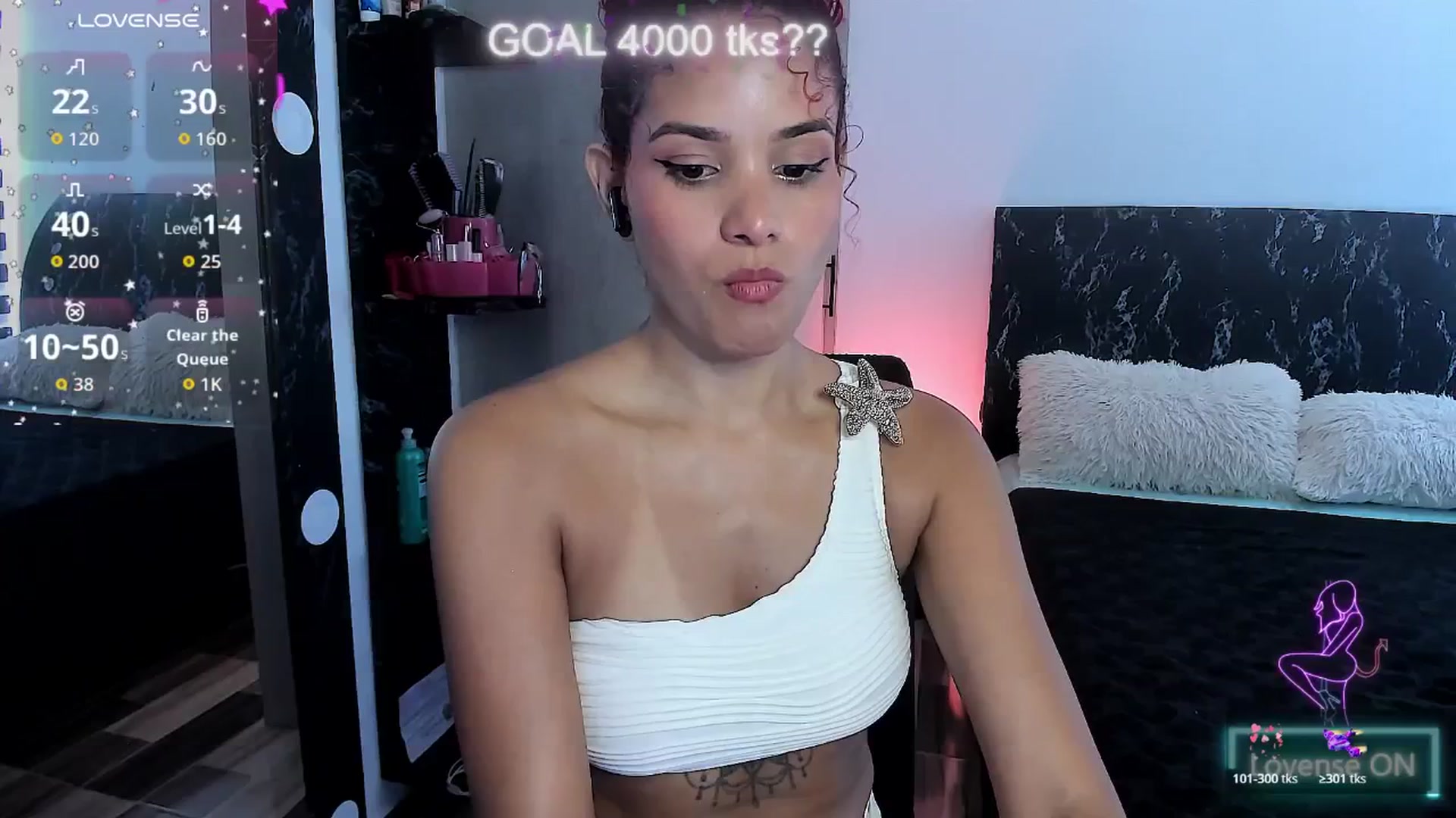 Gallery image thumbnail from Annalisa_duff's myfreecams stream on, 12/31/2025, 14:54 image 10 of 20