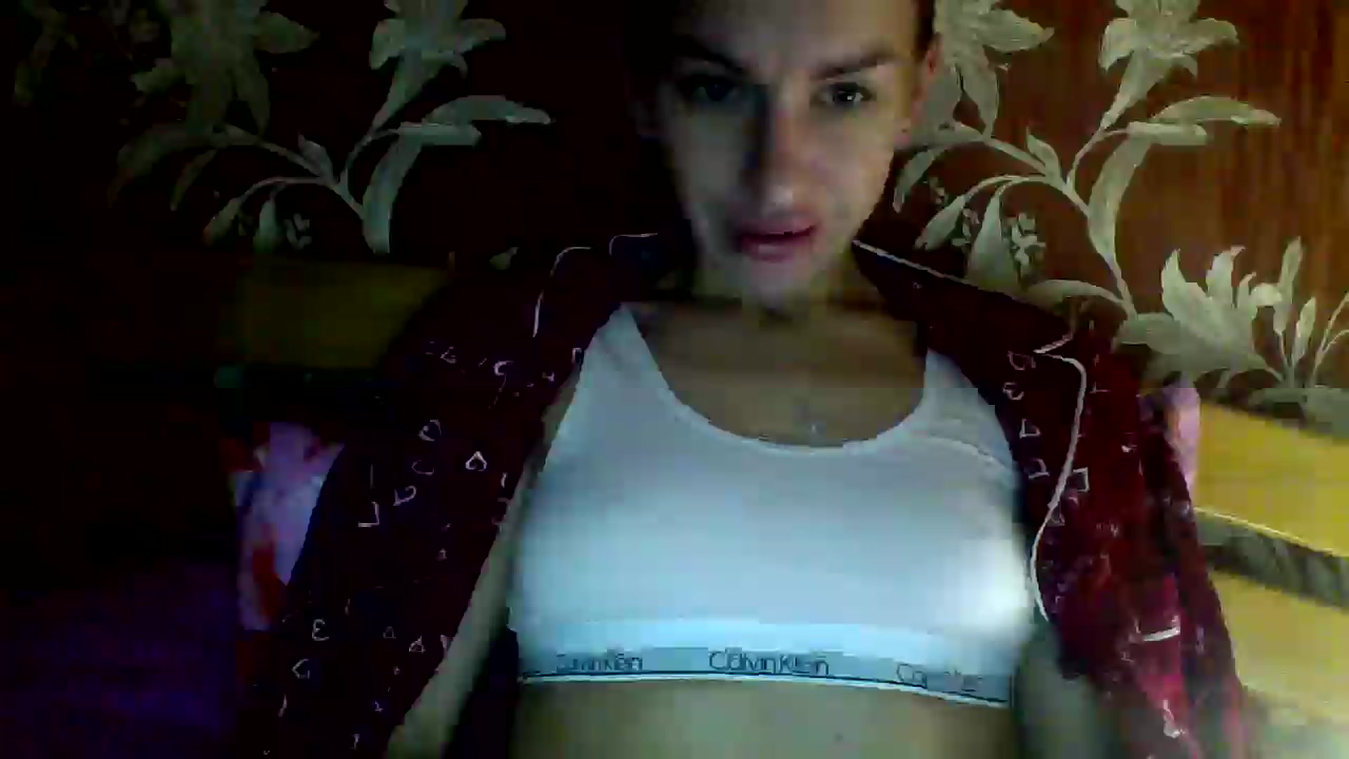 Gallery image thumbnail from AnnaliseMind's myfreecams stream on, 11/22/2025, 21:21 image 12 of 20