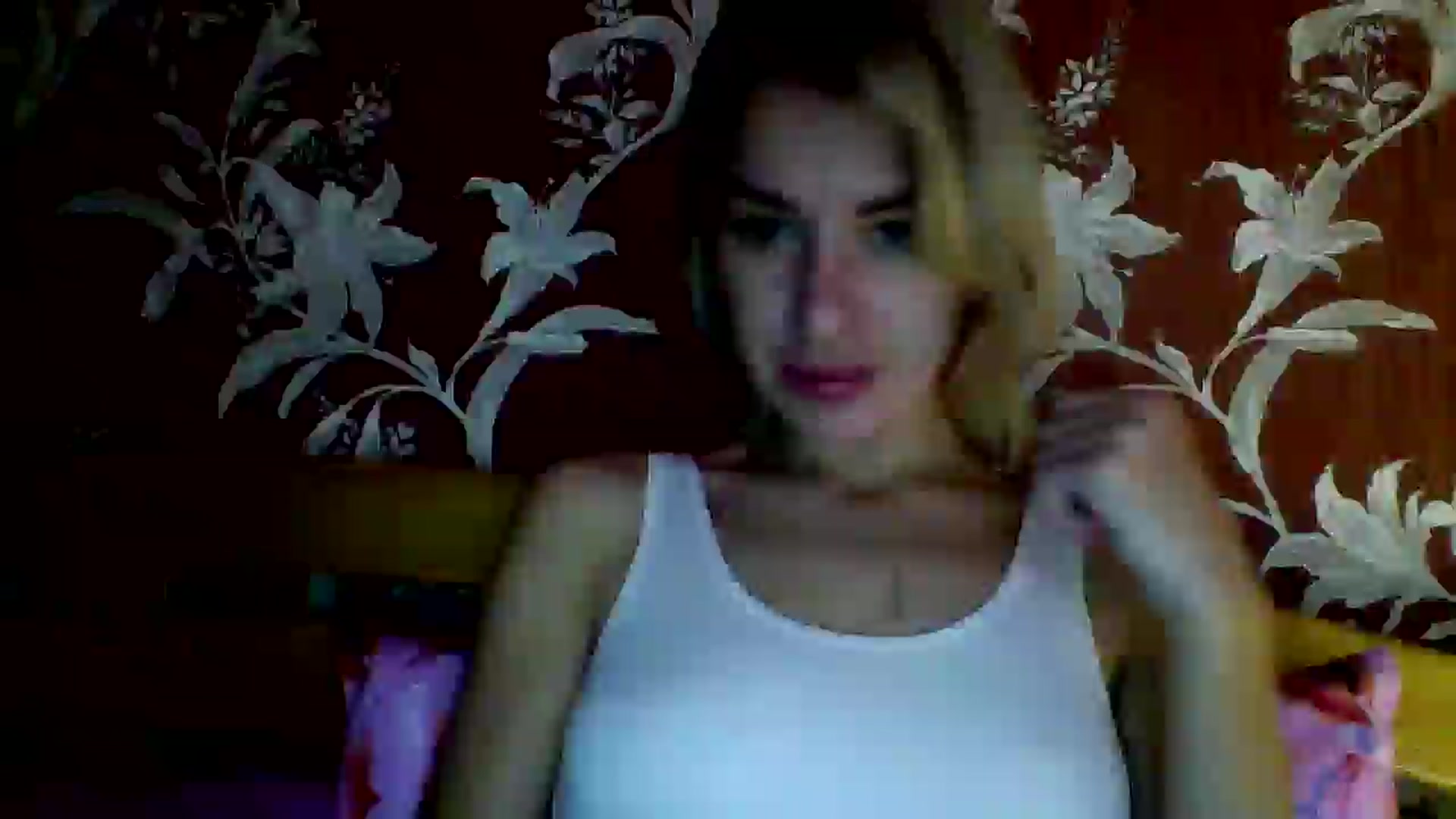 Gallery image thumbnail from AnnaliseMind's myfreecams stream on, 11/22/2025, 21:21 image 1 of 20