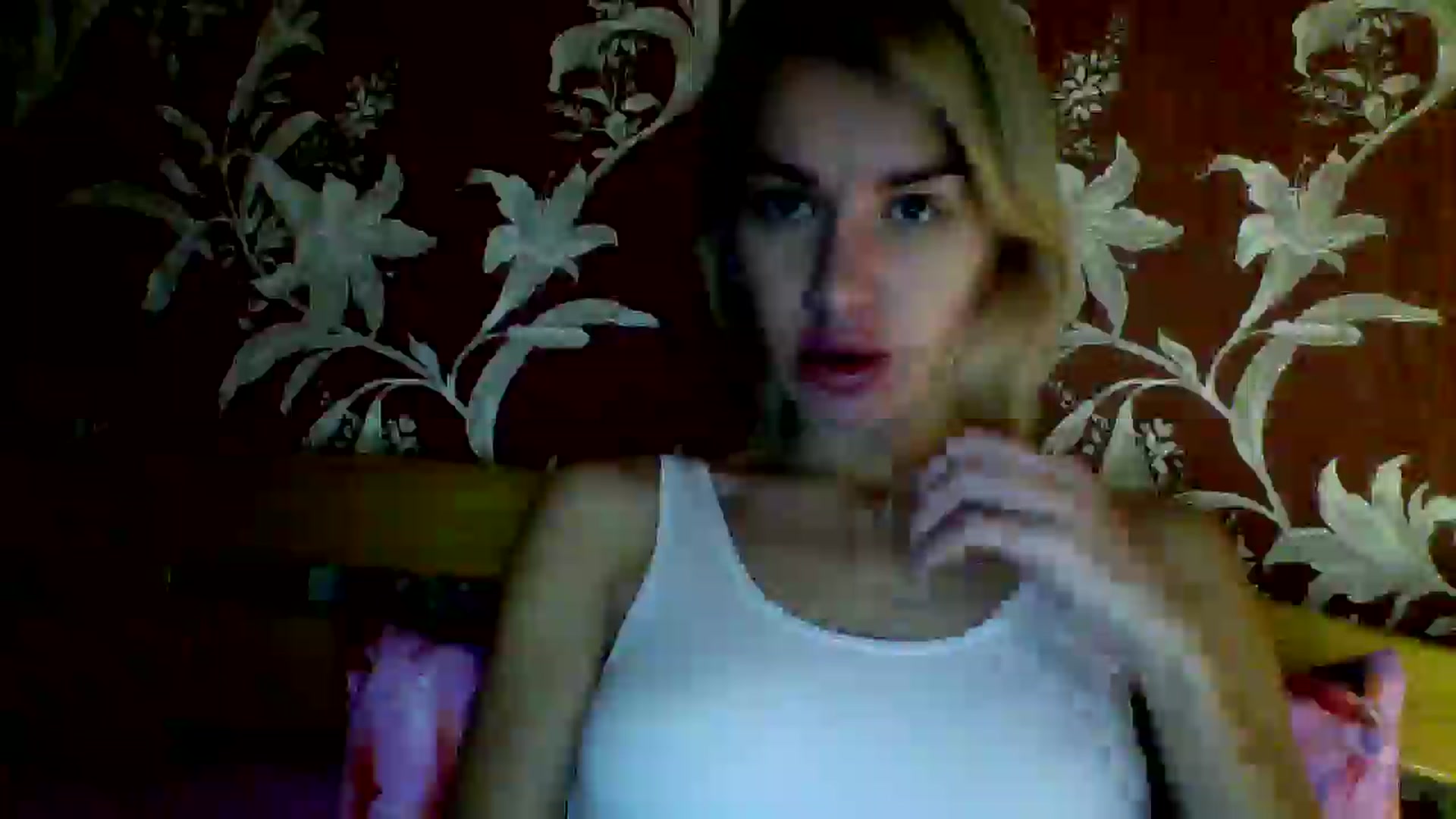 Gallery image thumbnail from AnnaliseMind's myfreecams stream on, 11/22/2025, 21:21 image 2 of 20