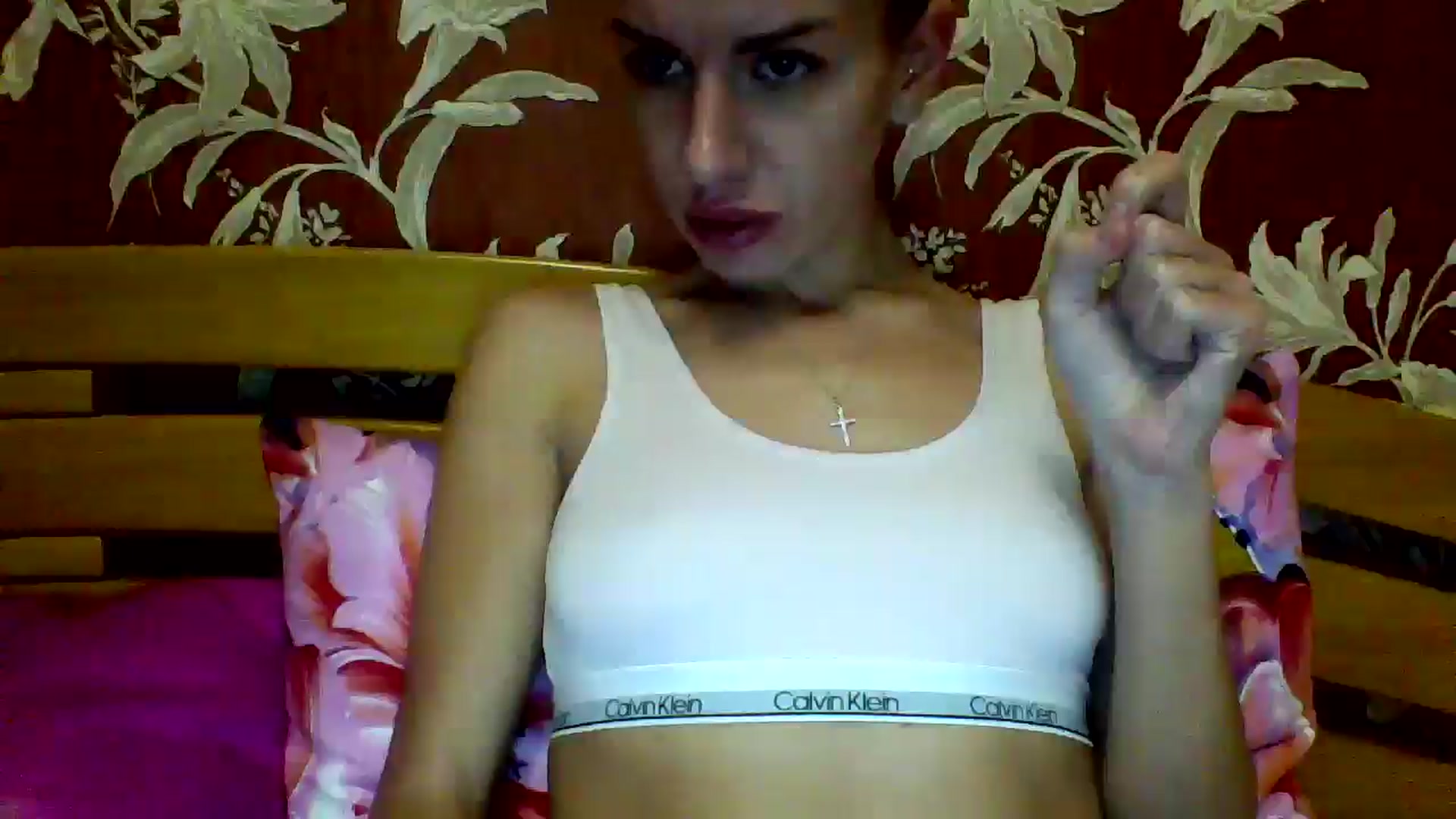 Gallery image thumbnail from AnnaliseMind's myfreecams stream on, 11/22/2025, 21:21 image 17 of 20