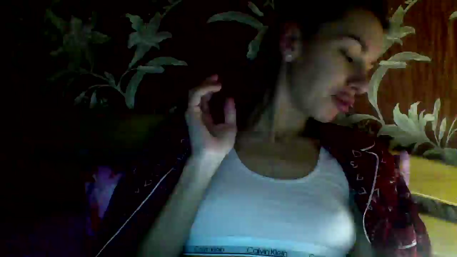 Gallery image thumbnail from AnnaliseMind's myfreecams stream on, 11/22/2025, 21:21 image 15 of 20