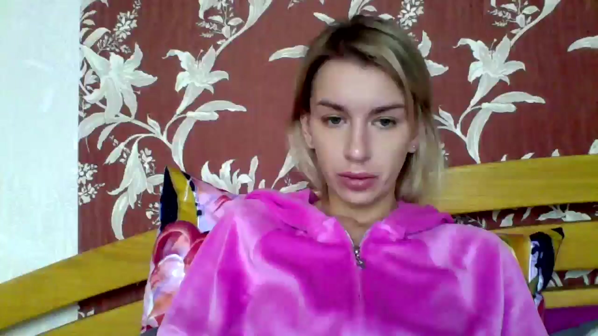 Gallery image thumbnail from AnnaliseMind's myfreecams stream on, 11/23/2025, 12:35 image 4 of 20
