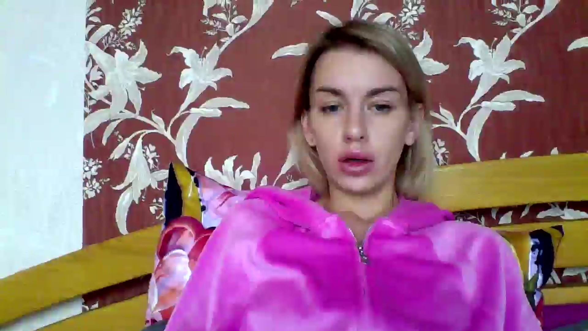 Gallery image thumbnail from AnnaliseMind's myfreecams stream on, 11/23/2025, 12:35 image 5 of 20