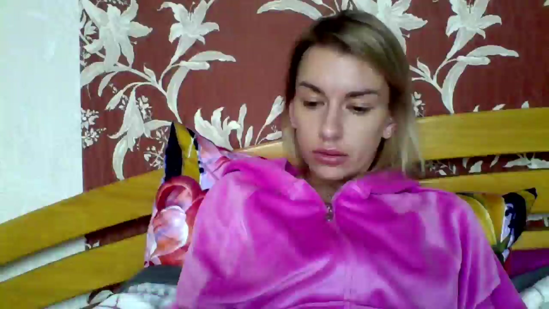 Gallery image thumbnail from AnnaliseMind's myfreecams stream on, 11/23/2025, 12:35 image 16 of 20