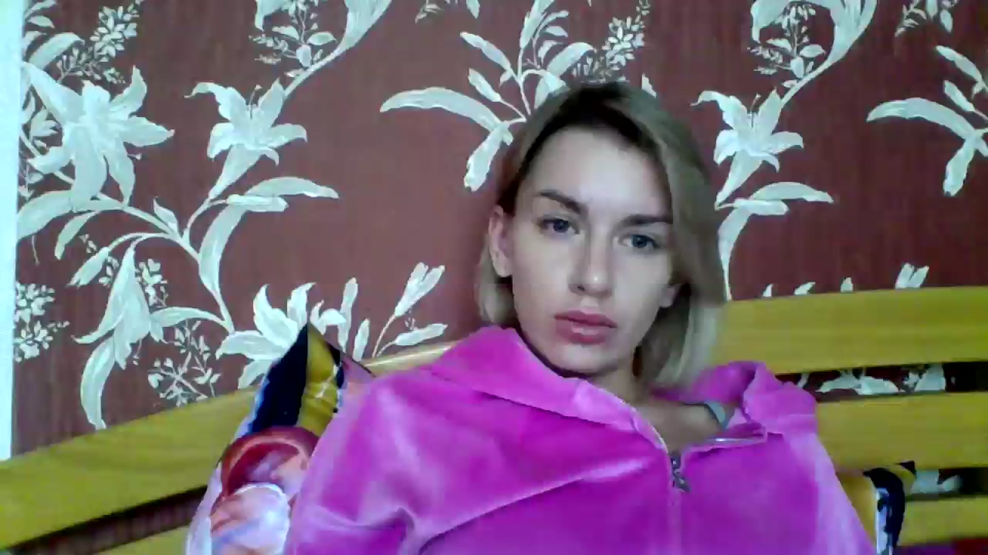 Gallery image thumbnail from AnnaliseMind's myfreecams stream on, 11/23/2025, 13:25 image 11 of 20