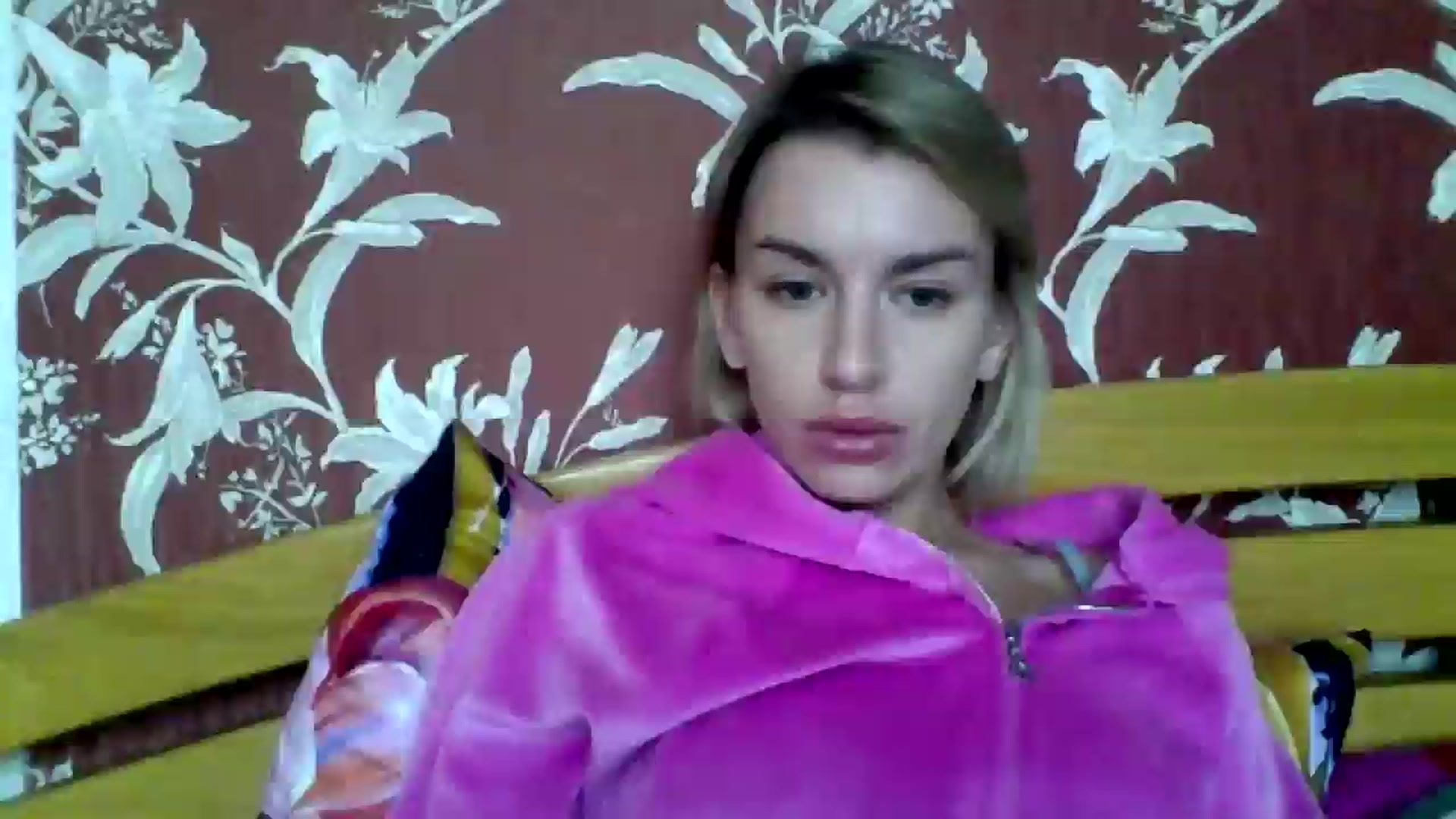 Gallery image thumbnail from AnnaliseMind's myfreecams stream on, 11/23/2025, 13:25 image 13 of 20
