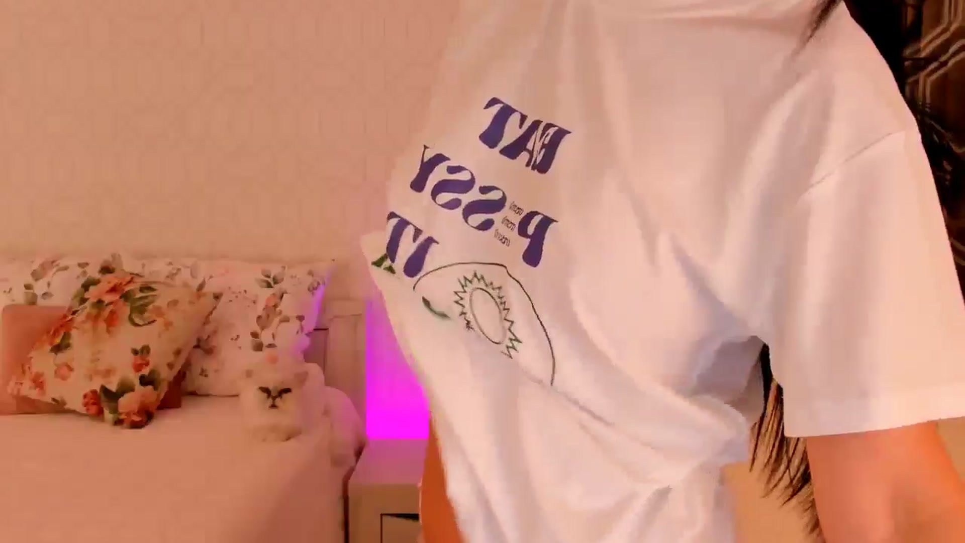 Gallery image thumbnail from Annaliss's myfreecams stream on, 07/07/2025, 05:35 image 11 of 20