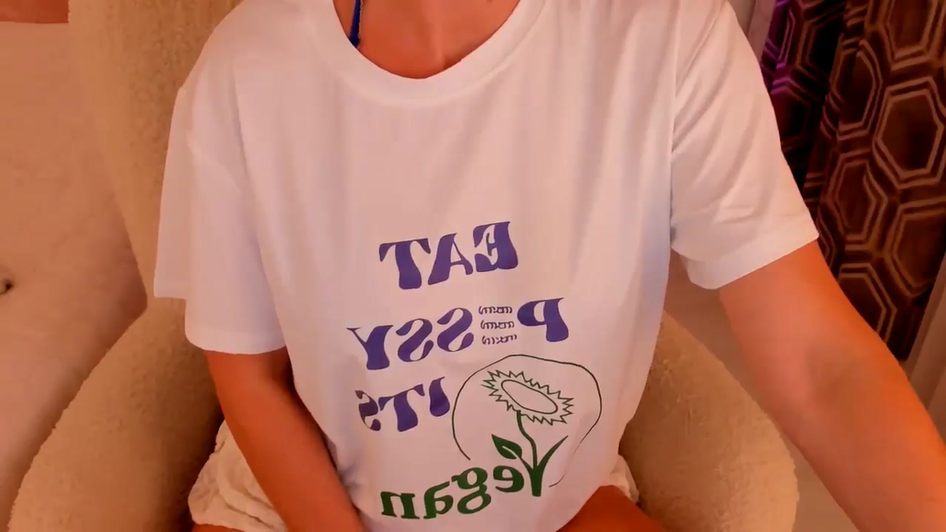 Gallery image thumbnail from Annaliss's myfreecams stream on, 07/08/2025, 19:33 image 8 of 20