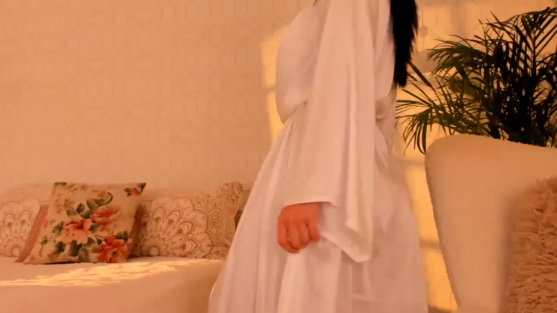 Gallery image thumbnail from Annaliss's myfreecams stream on, 08/08/2025, 17:20 image 11 of 20