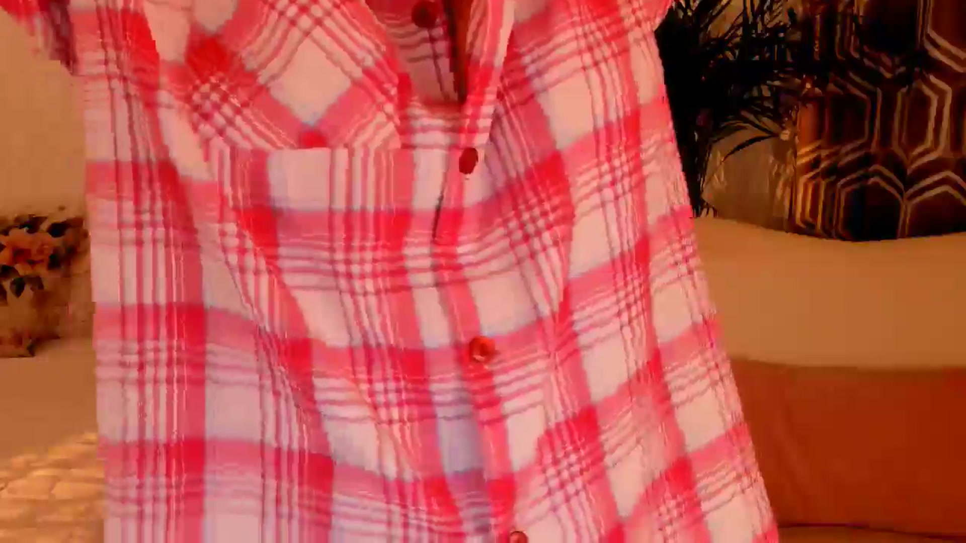 Gallery image thumbnail from Annaliss's myfreecams stream on, 08/14/2025, 18:16 image 18 of 20