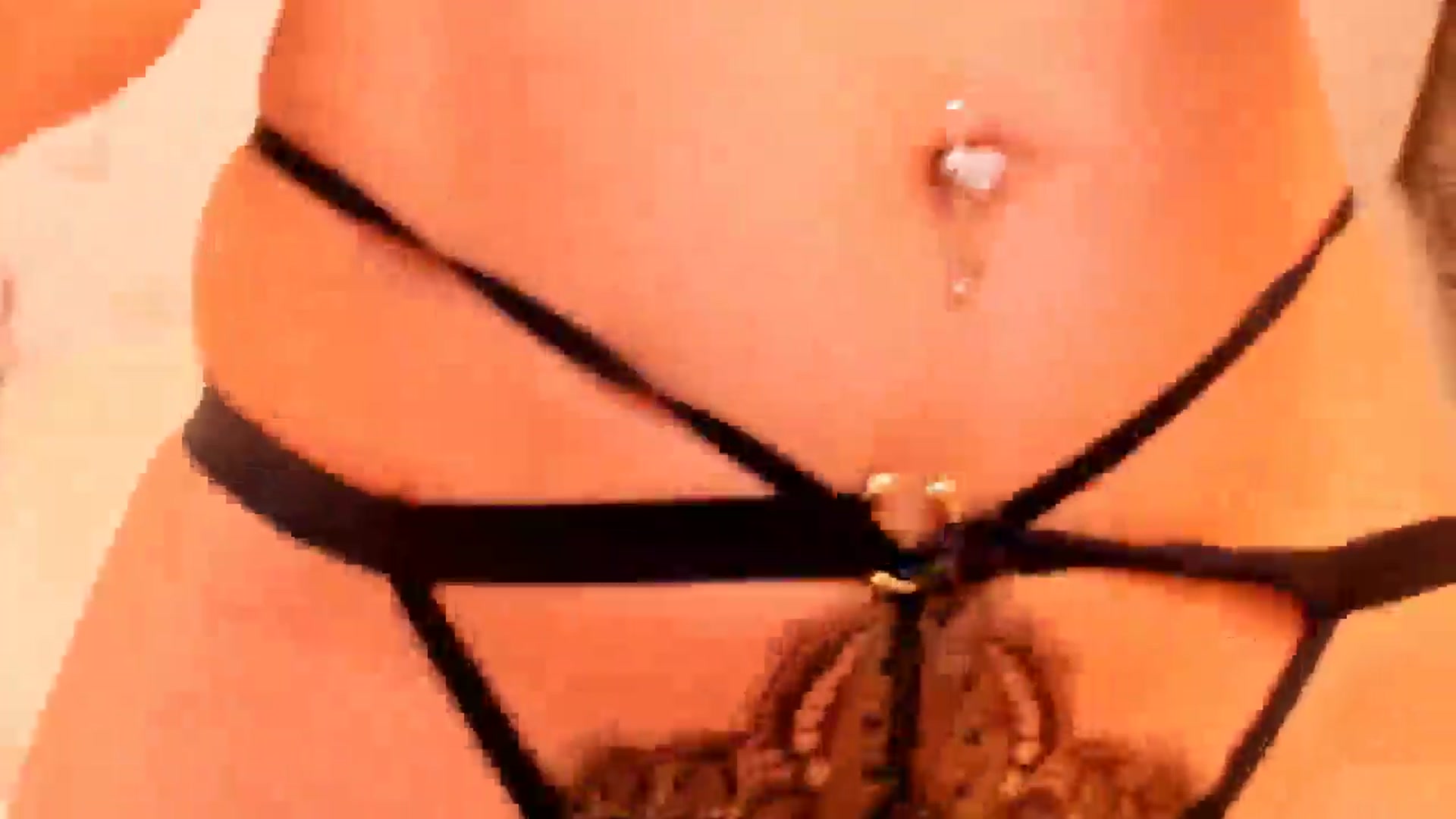 Gallery image thumbnail from Annaliss's myfreecams stream on, 09/15/2025, 18:08 image 18 of 20