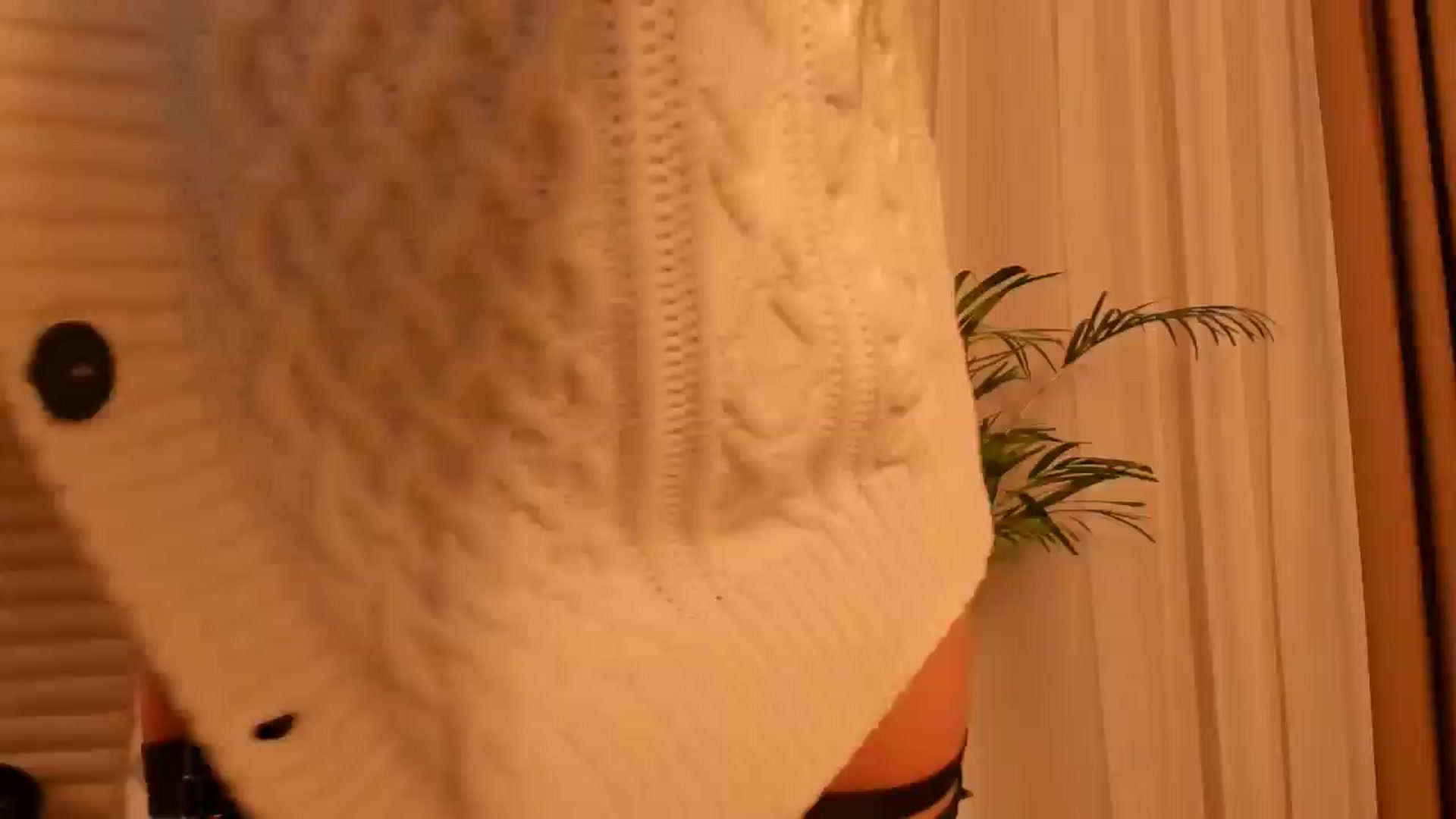 Gallery image thumbnail from Annaliss's myfreecams stream on, 10/25/2025, 04:55 image 14 of 20
