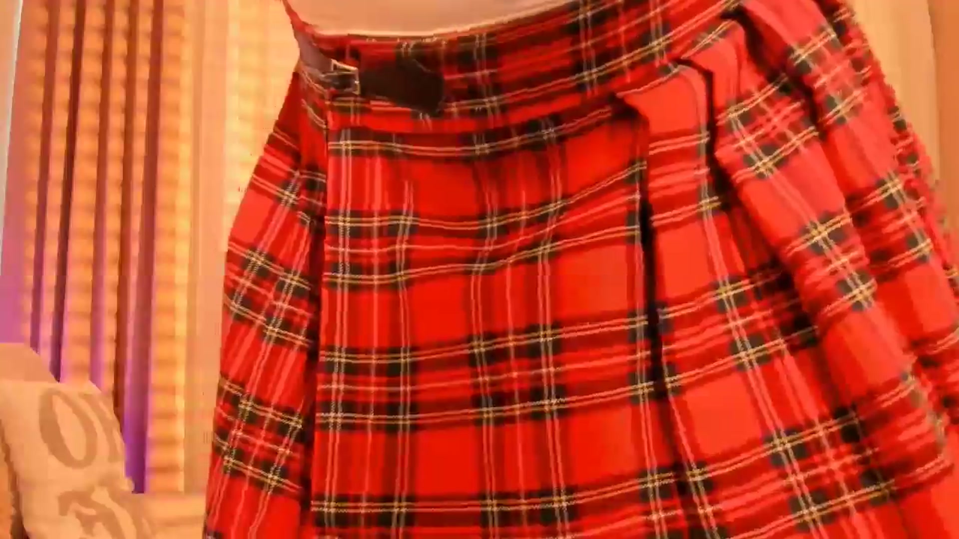 Gallery image thumbnail from Annaliss's myfreecams stream on, 10/26/2025, 05:58 image 11 of 20