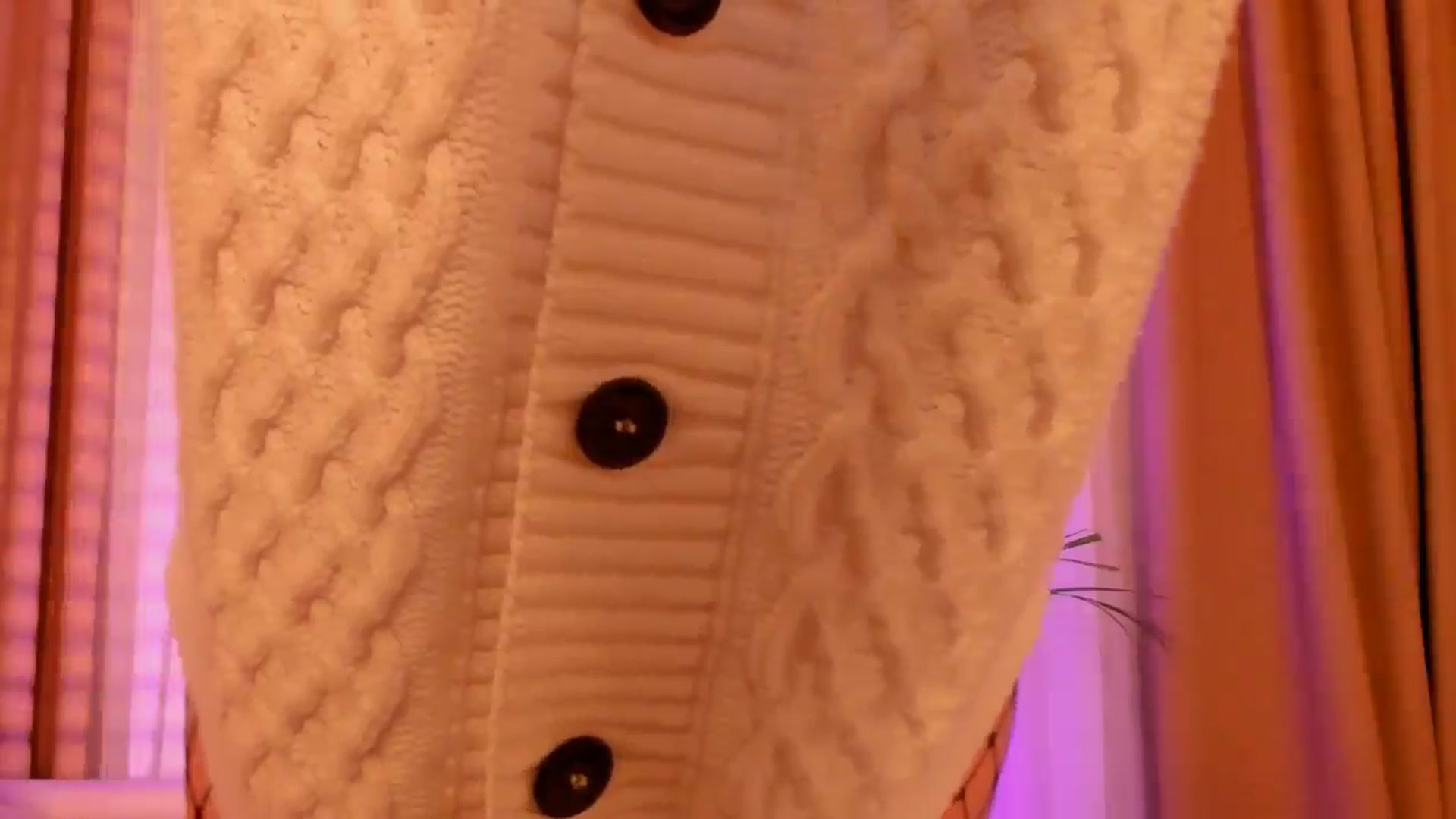 Gallery image thumbnail from Annaliss's myfreecams stream on, 01/03/2026, 21:18 image 14 of 20