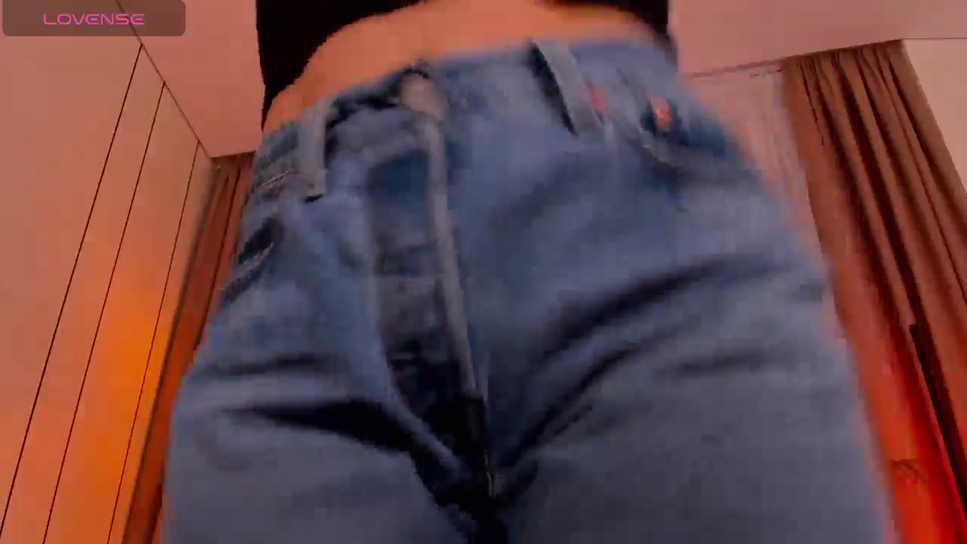 Gallery image thumbnail from Annaliss's myfreecams stream on, 03/26/2026, 17:45 image 20 of 20