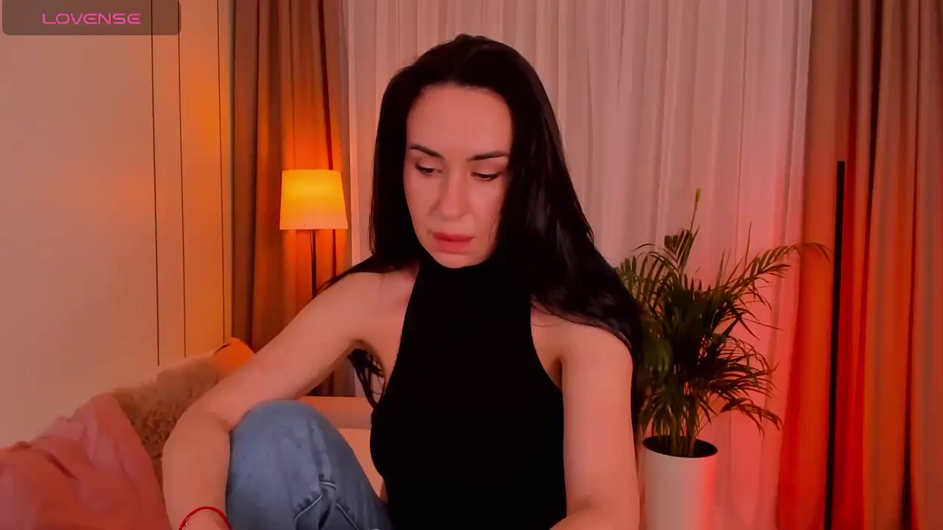 Gallery image thumbnail from Annaliss's myfreecams stream on, 03/26/2026, 17:45 image 1 of 20