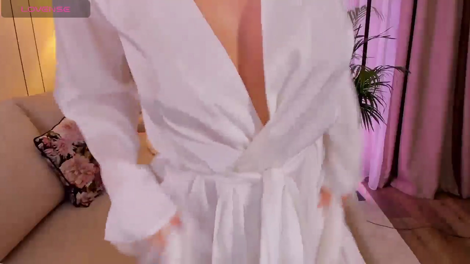 Gallery image thumbnail from Annaliss's myfreecams stream on, 04/02/2026, 05:51 image 9 of 20