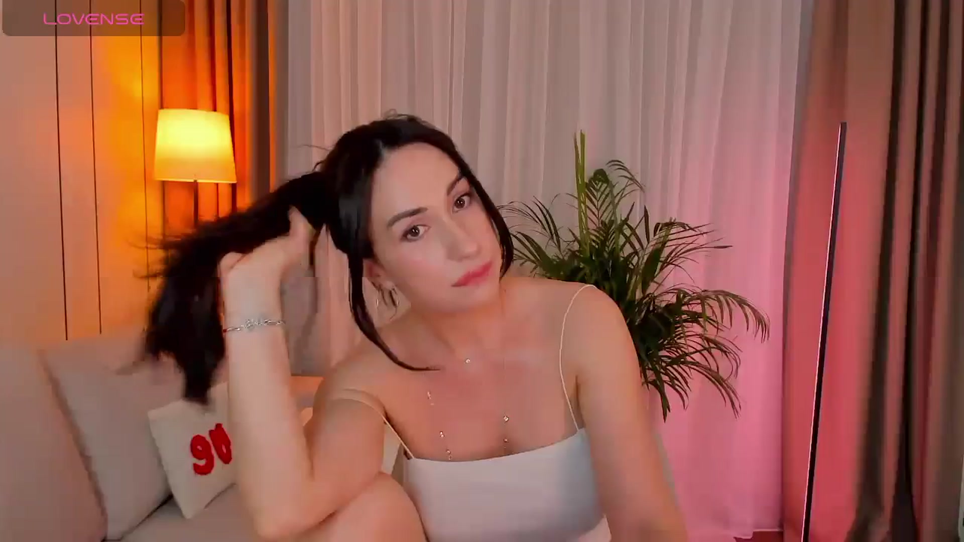 Gallery image thumbnail from Annaliss's myfreecams stream on, 04/10/2026, 20:27 image 11 of 20