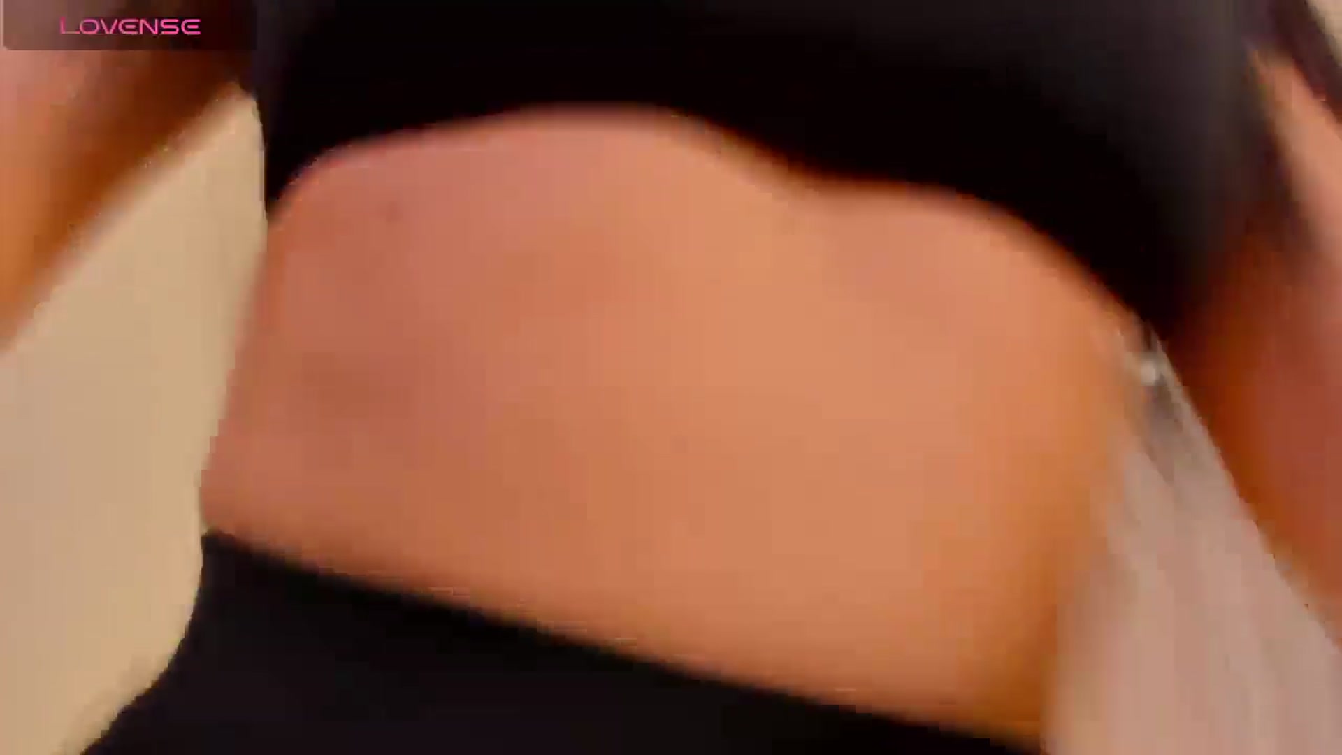 Gallery image thumbnail from Annaliss's myfreecams stream on, 04/23/2026, 05:31 image 13 of 20