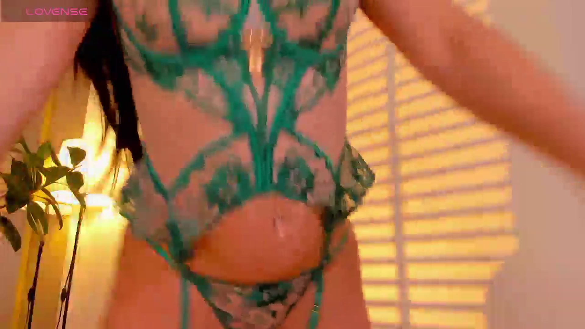 Gallery image thumbnail from Annaliss's myfreecams stream on, 05/01/2026, 18:10 image 9 of 20
