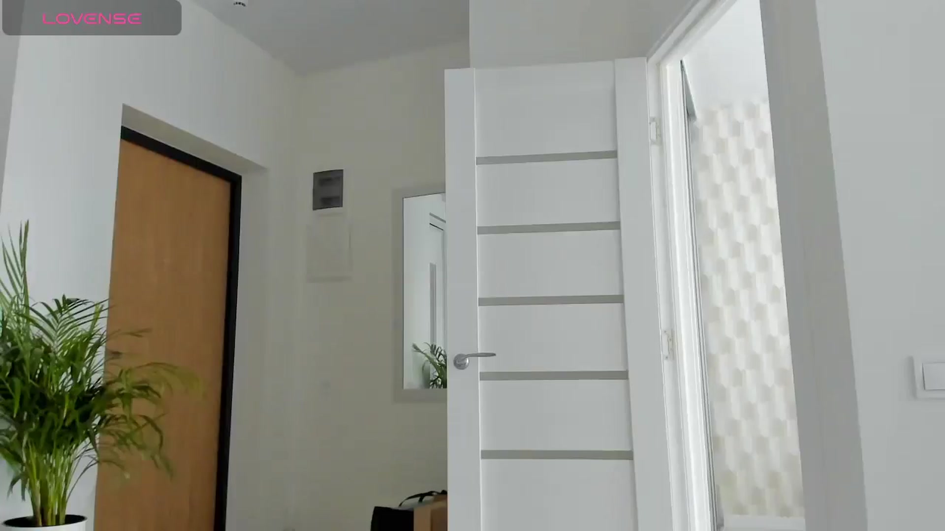 Gallery image thumbnail from Annaliss's myfreecams stream on, 05/09/2026, 05:43 image 15 of 20