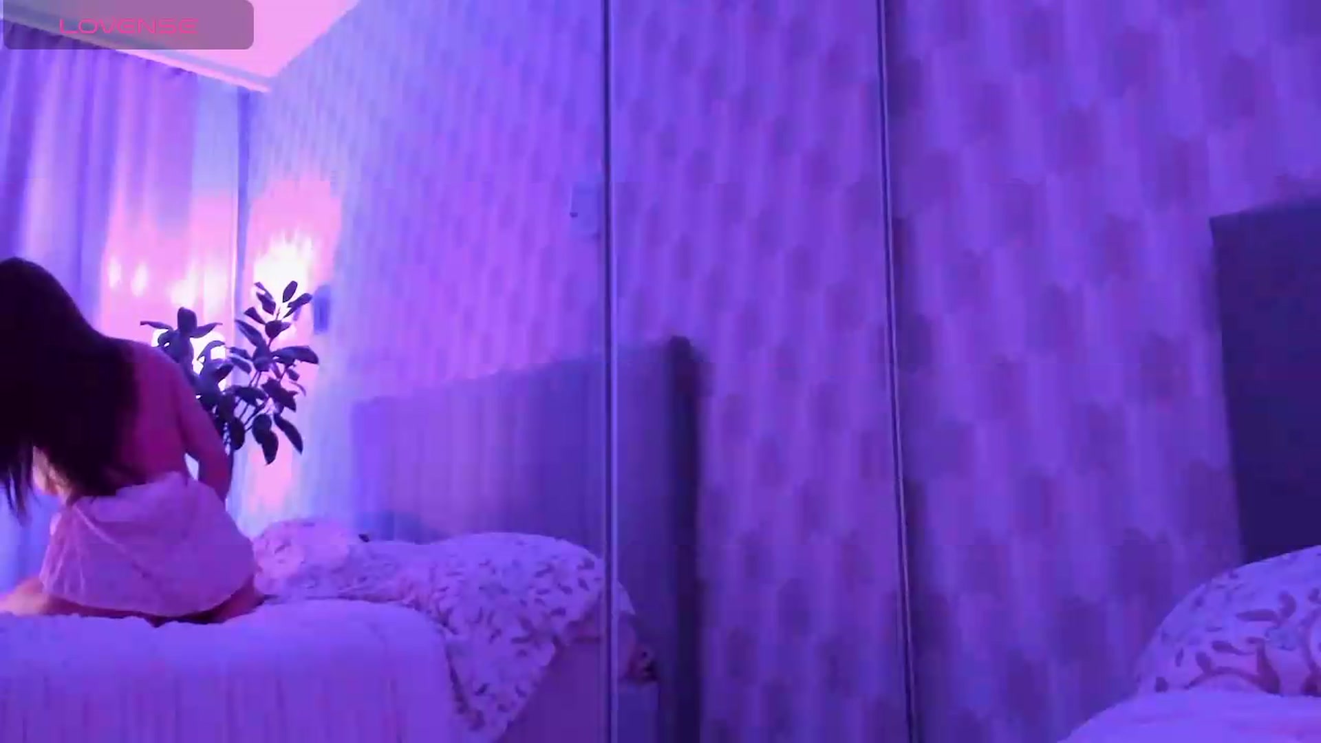Gallery image thumbnail from Annaliss's myfreecams stream on, 05/11/2026, 19:10 image 5 of 20