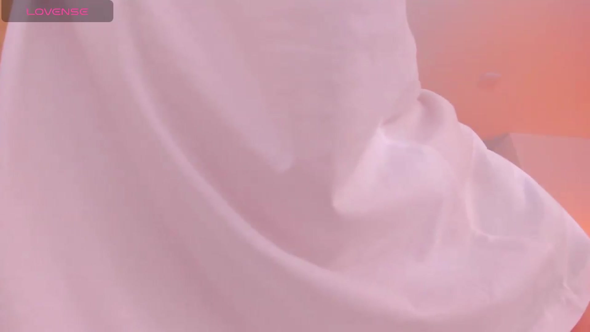 Gallery image thumbnail from Annaliss's myfreecams stream on, 05/20/2026, 17:27 image 17 of 20