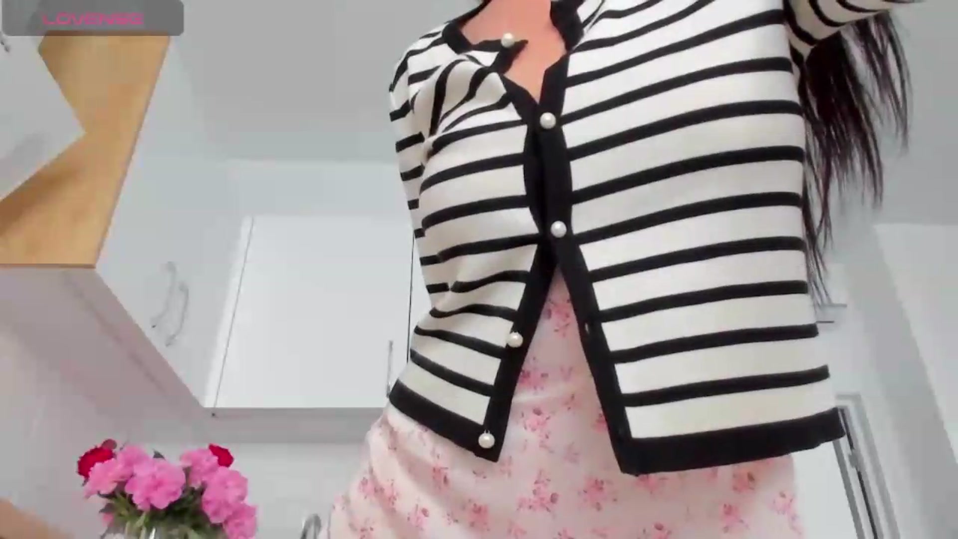 Gallery image thumbnail from Annaliss's myfreecams stream on, 05/21/2026, 17:03 image 8 of 20