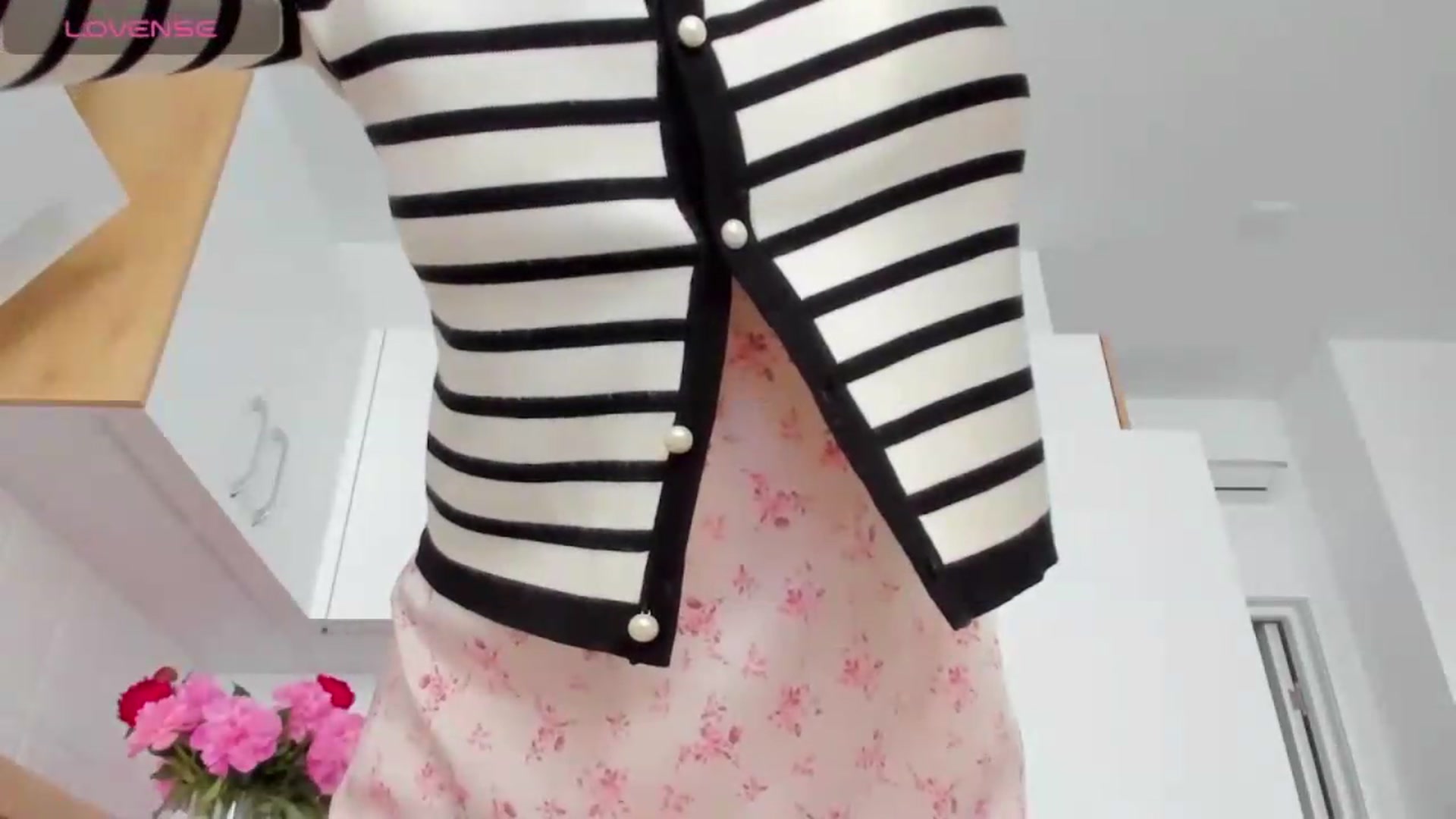 Gallery image thumbnail from Annaliss's myfreecams stream on, 05/21/2026, 17:03 image 7 of 20