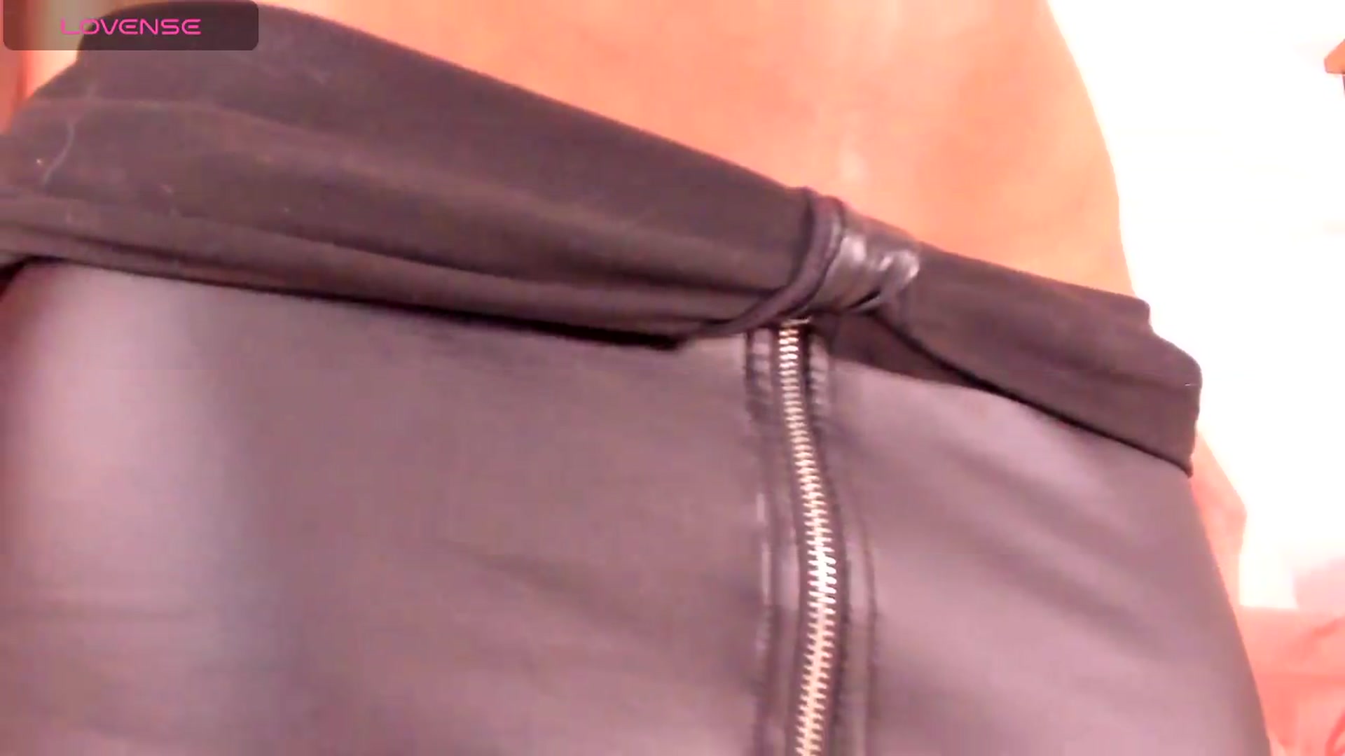 Gallery image thumbnail from Annaliss's myfreecams stream on, 06/12/2026, 17:52 image 13 of 20