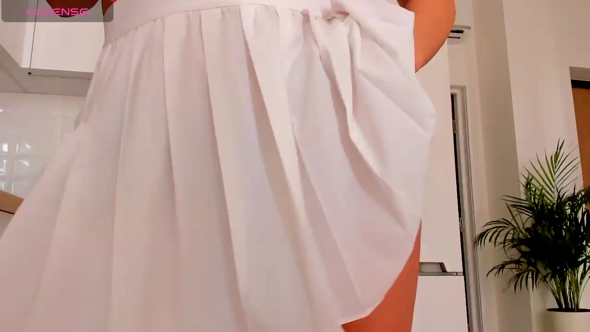 Gallery image thumbnail from Annaliss's myfreecams stream on, 06/30/2026, 14:29 image 6 of 20